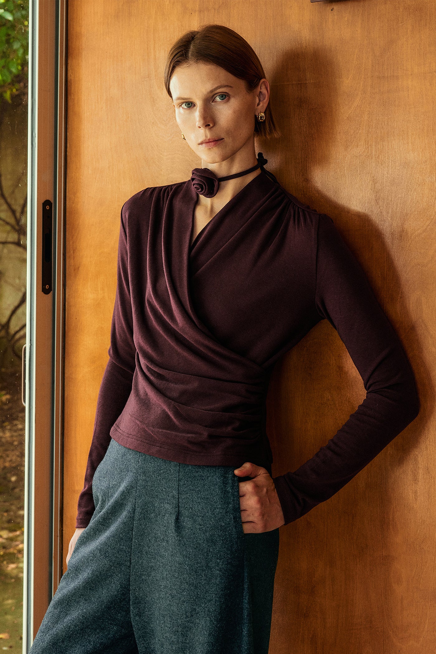 KAMILAN French Chic Designer Knit Top – 2025 Autumn Collection | Cropped Pullover Sweater for Layering