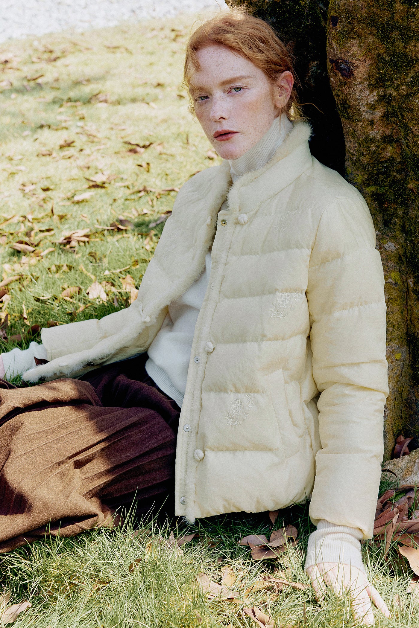 KAMILAN Women's Short Down Coat – 2025 Winter New Hooded Jacket with Mink Fur Patchwork