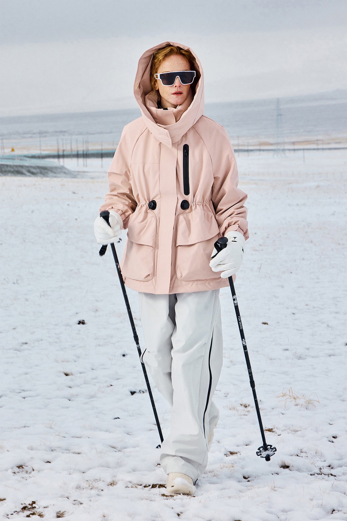 KAMILAN Women's Outdoor Hiking Down Coat – 2025 Winter New Waist-Cinched White Duck Down Hooded Jacket
