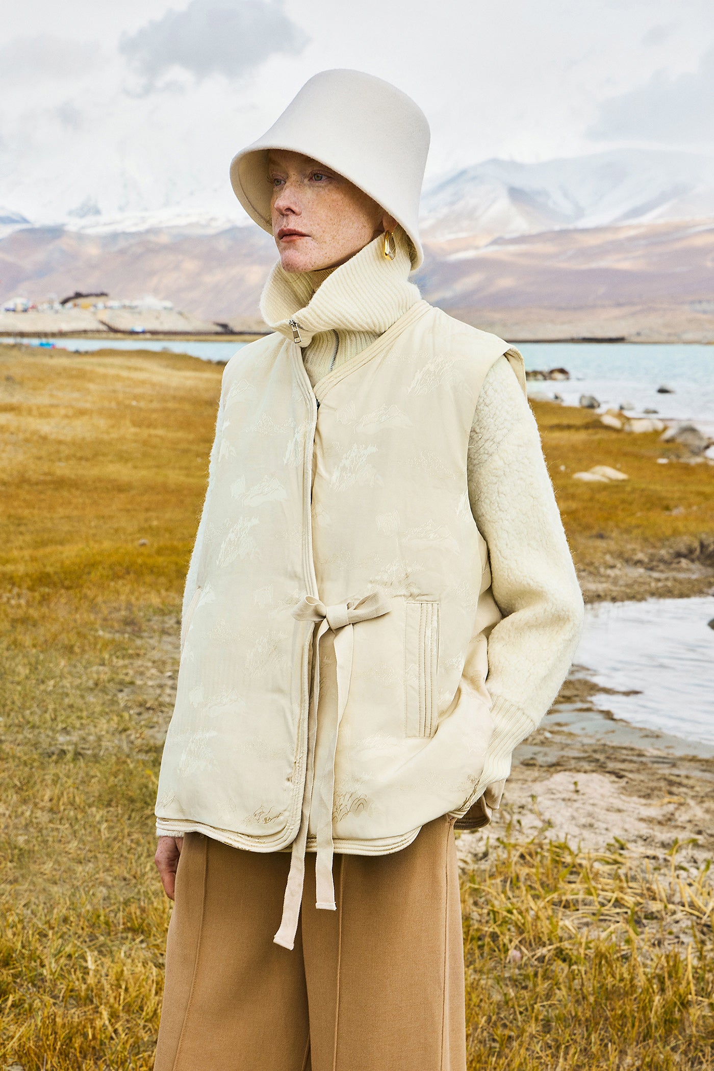 KAMILAN Lightweight White Duck Down Jacket, Vest, Women's Winter