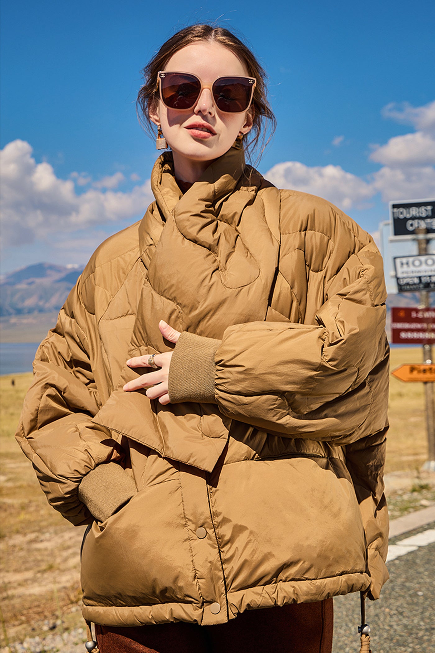 KAMILAN Women's White Duck Down Puffer Jacket – 2025 Winter Stylish Oversized Bubble Coat, Warm & Versatile