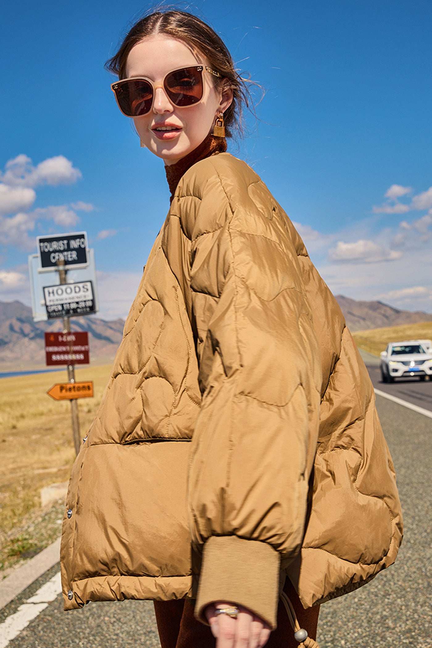 KAMILAN Women's White Duck Down Puffer Jacket – 2025 Winter Stylish Oversized Bubble Coat, Warm & Versatile