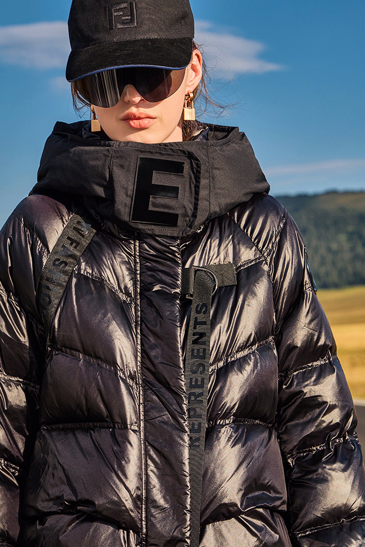 KAMILAN Stylish Hooded Down Coat – 2025 Winter Collection | Mid-Length White Duck Down Jacket for Women