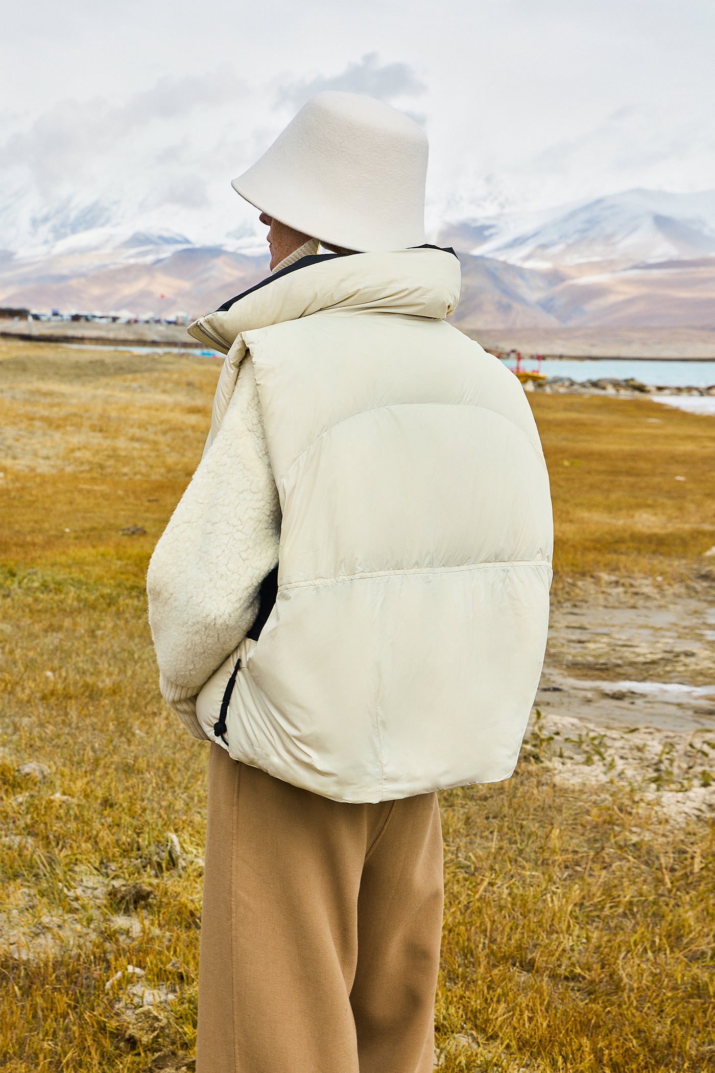 KAMILAN Short Down Vest Jacket for Women - Winter Wear