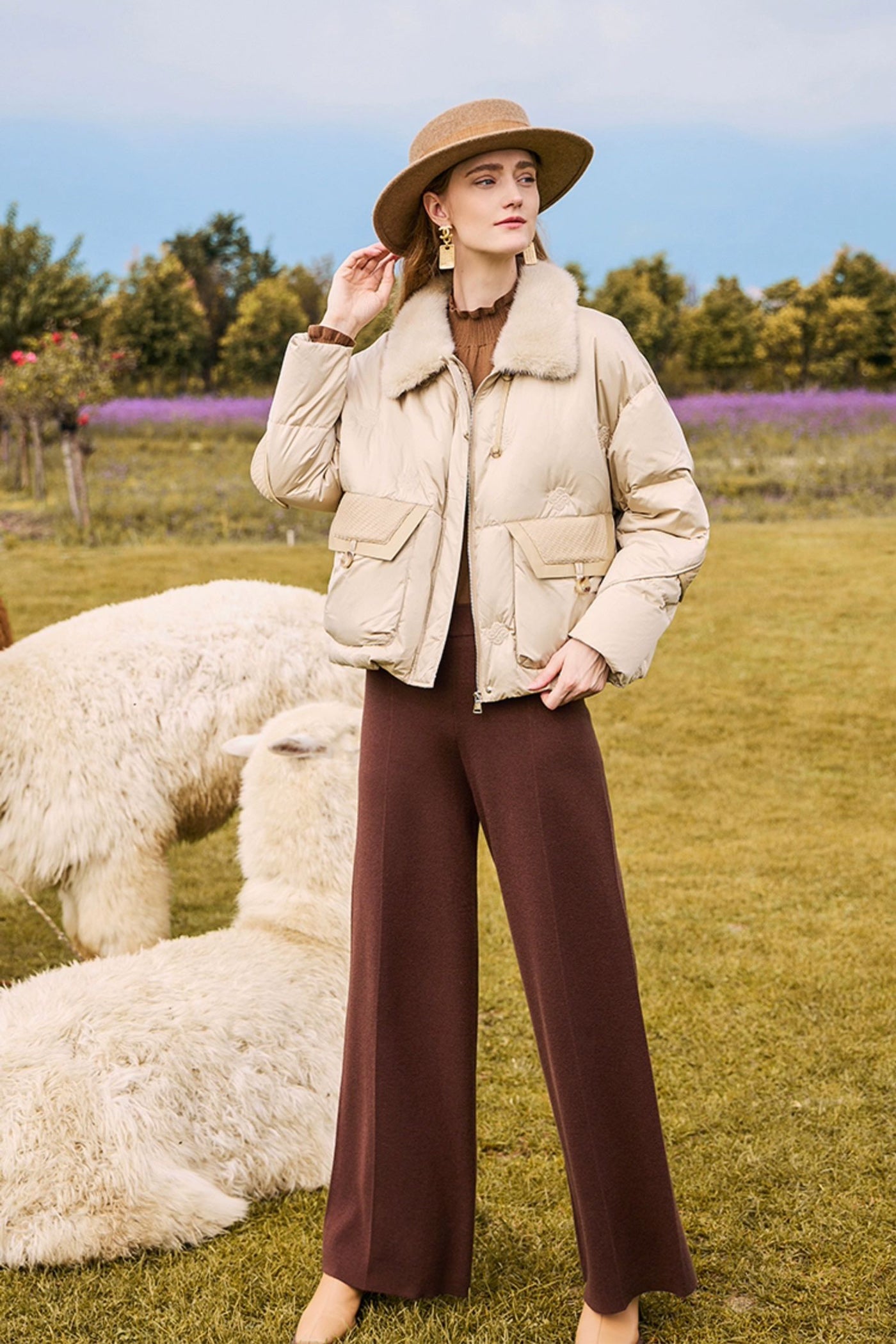KAMILAN Women's Short Goose Down Coat – 2025 Winter Warm Jacket with Mink Fur Collar Detail