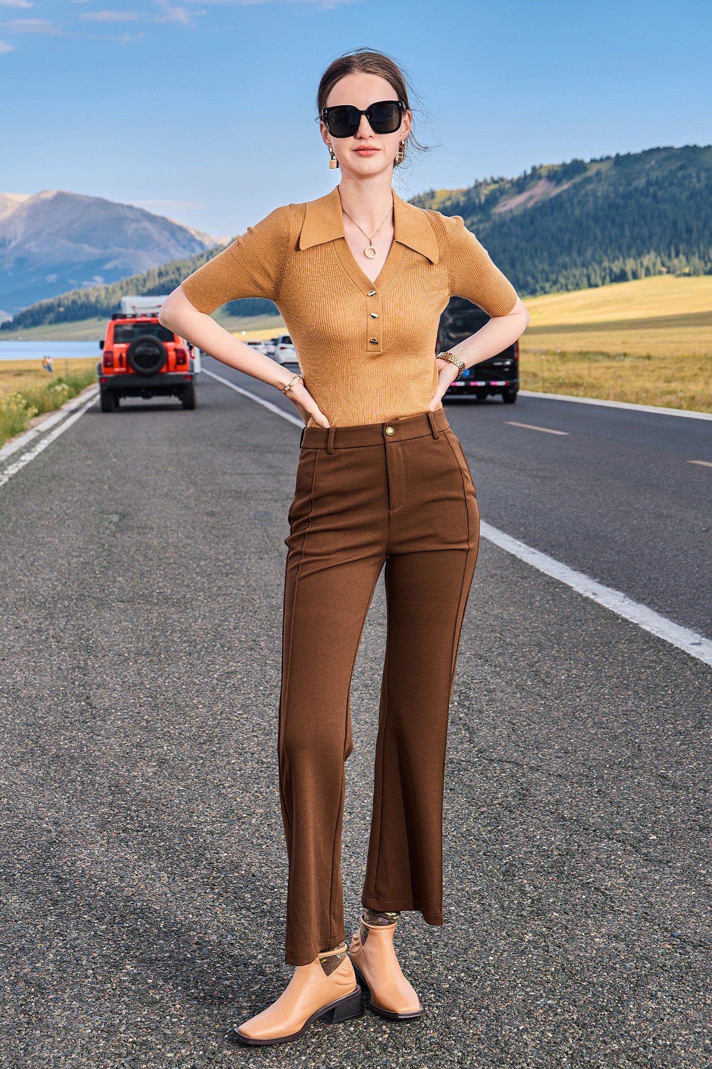 KAMILAN Slim-Fit Cropped Knit Sweater