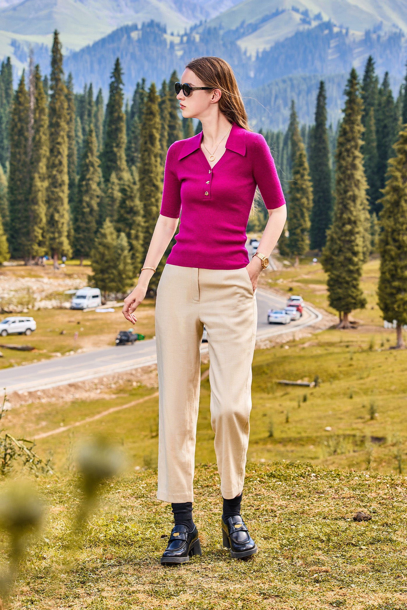 KAMILAN Slim-Fit Cropped Knit Sweater