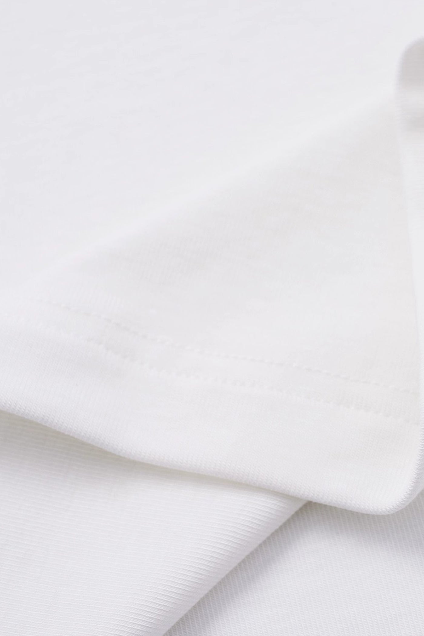 KAMILAN Ivory White Tee with Embroidered Pocket Detail