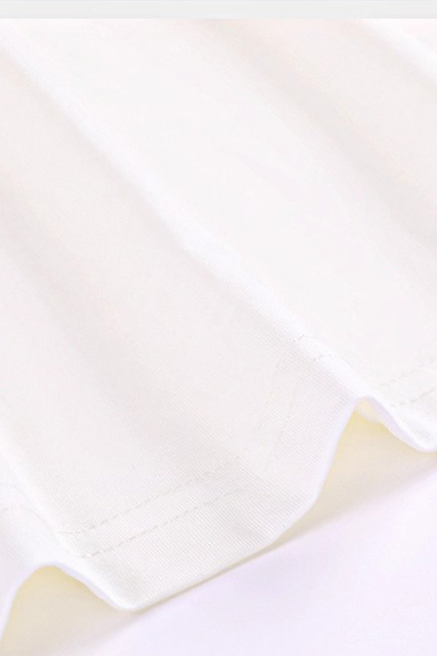 Kamilan Classic White Crewneck Tee