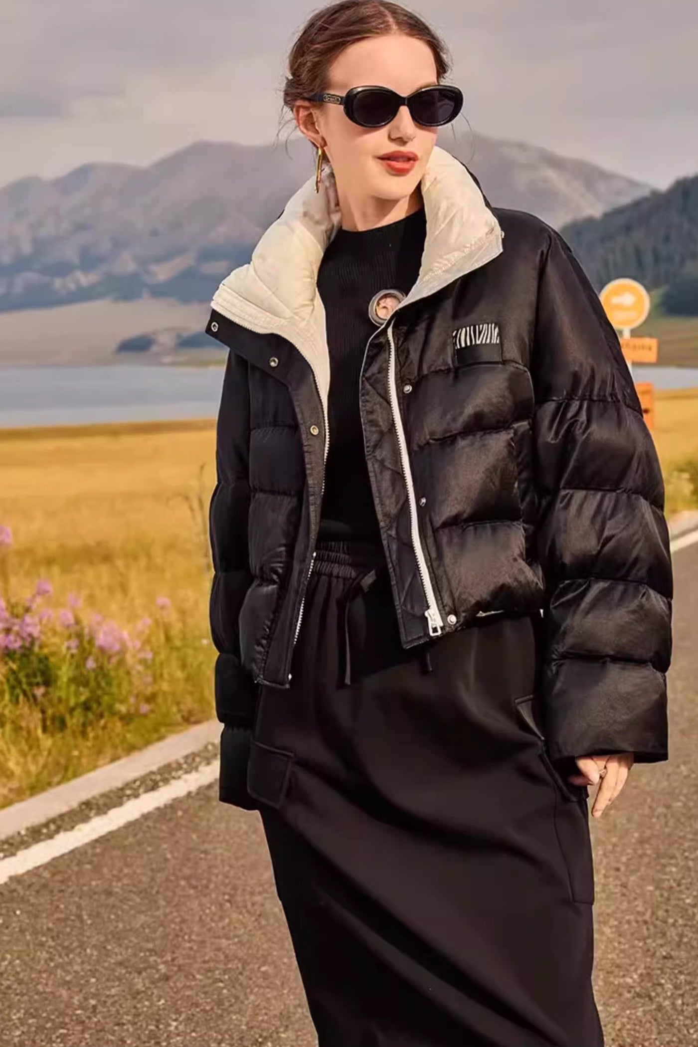 KAMILAN Women's Short Goose Down Jacket – 2025 Winter New White Goose Down Puffer Coat with High Collar