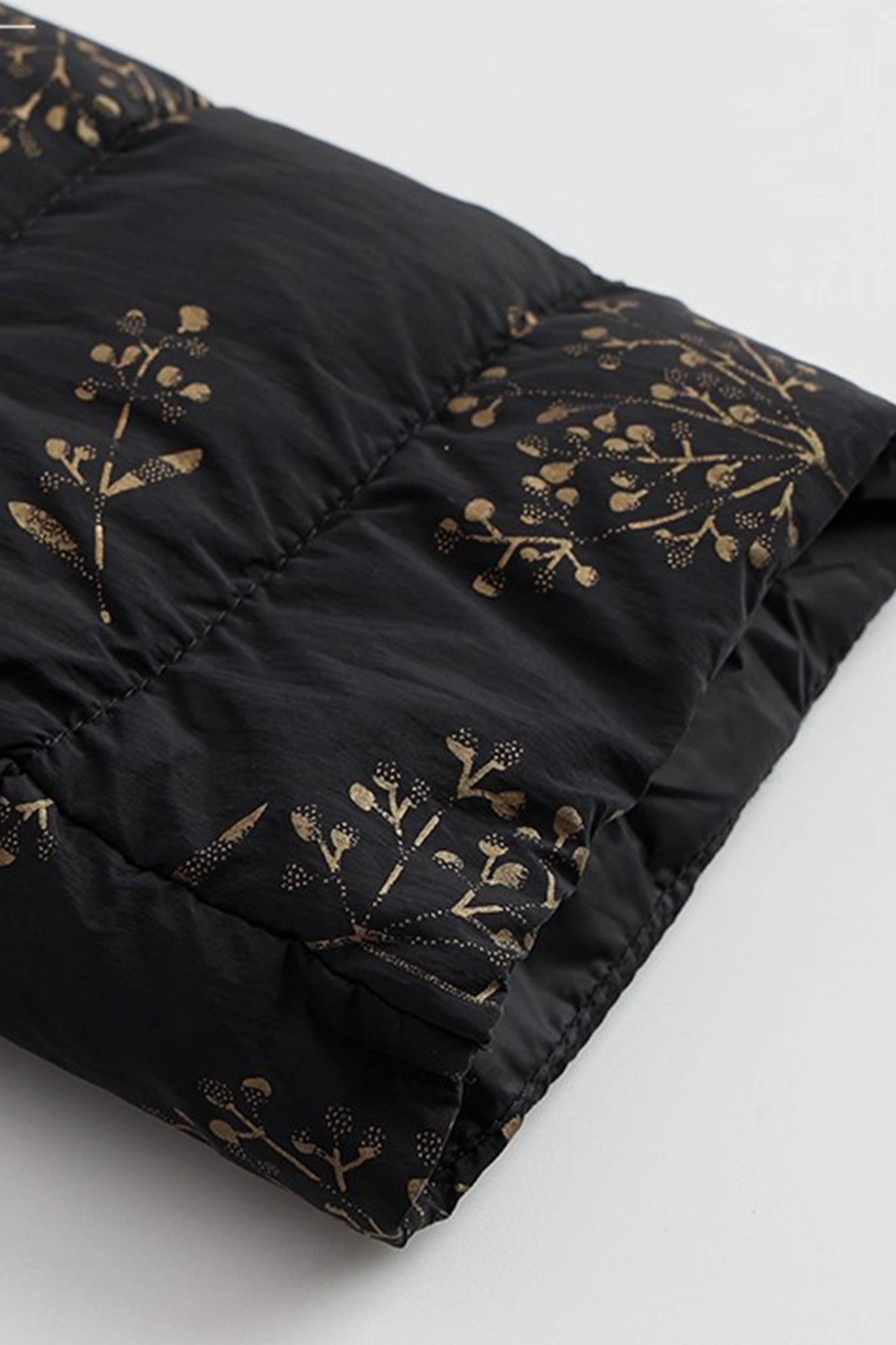 KAMILAN Noir Botanique Quilted Down Coat with Golden Motif