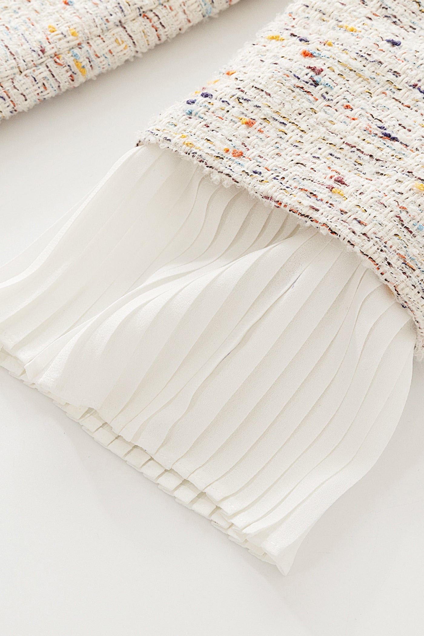 KAMILAN Elegant Tweed-Style High-Waisted Ruffle Sleeve Dress