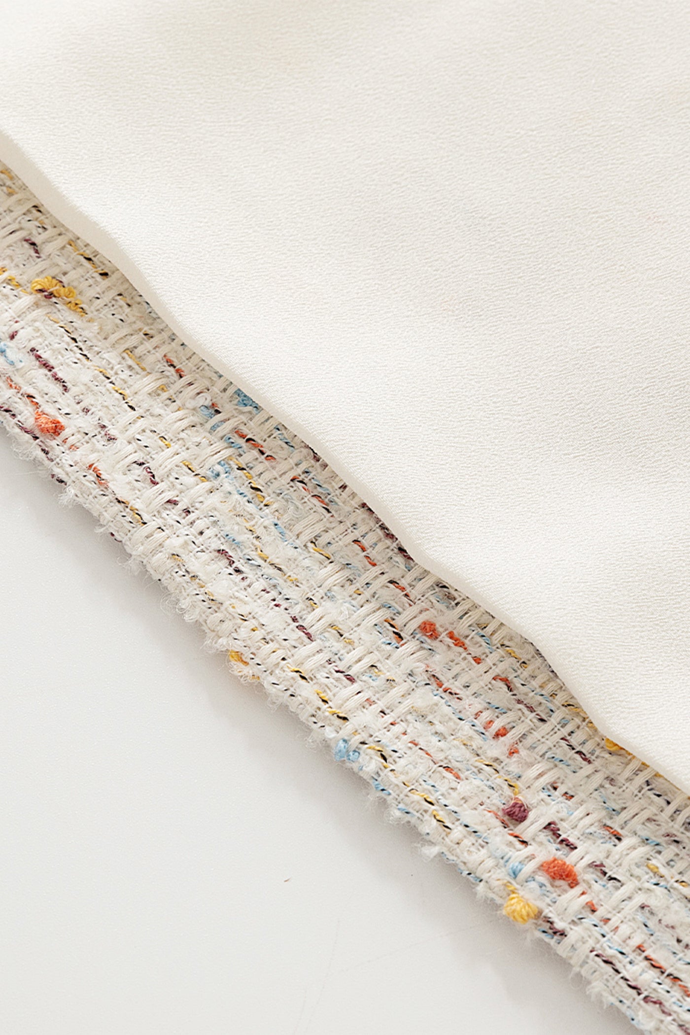 KAMILAN Elegant Tweed-Style High-Waisted Ruffle Sleeve Dress