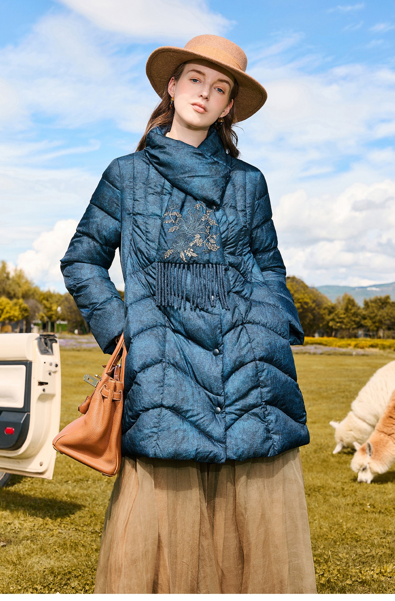 KAMILAN Women's Mid-Long White Goose Down Coat 2025 Winter New Cocoon-Style Warm Down Jacket