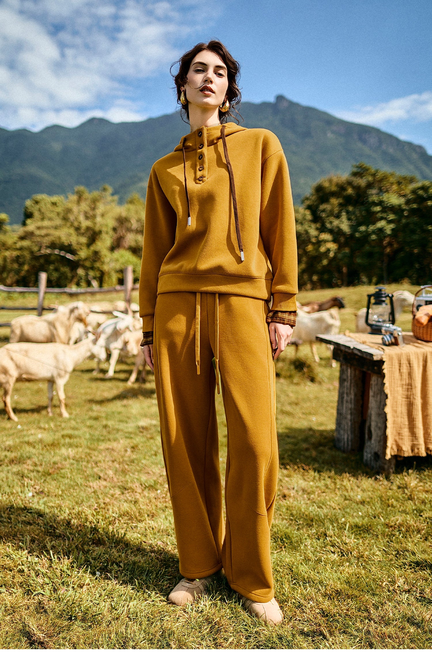 KAMILAN Casual suit women's 2025 autumn-winter new style hooded sweatshirt coat + casual pants and sports pants two-piece set