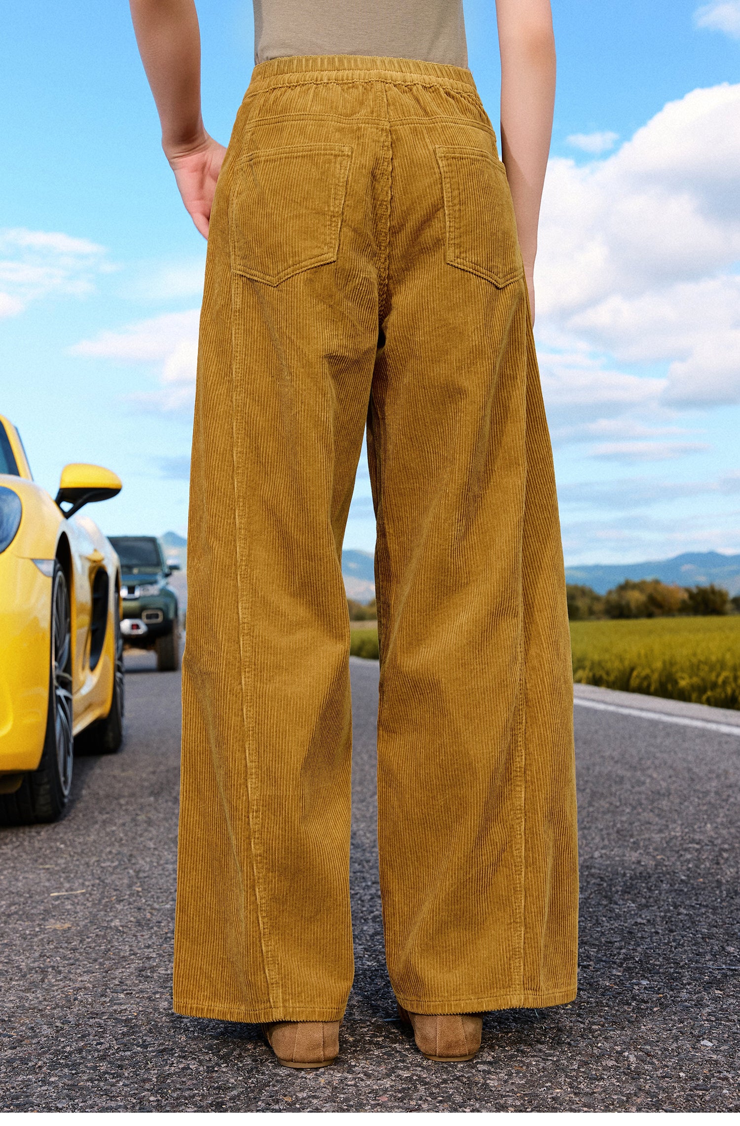 KAMILAN Woolen twill pants - New autumn 2025 collection. High-waisted, wide-leg pants. Loose, straight fit. Casual long pants. Floor-length.