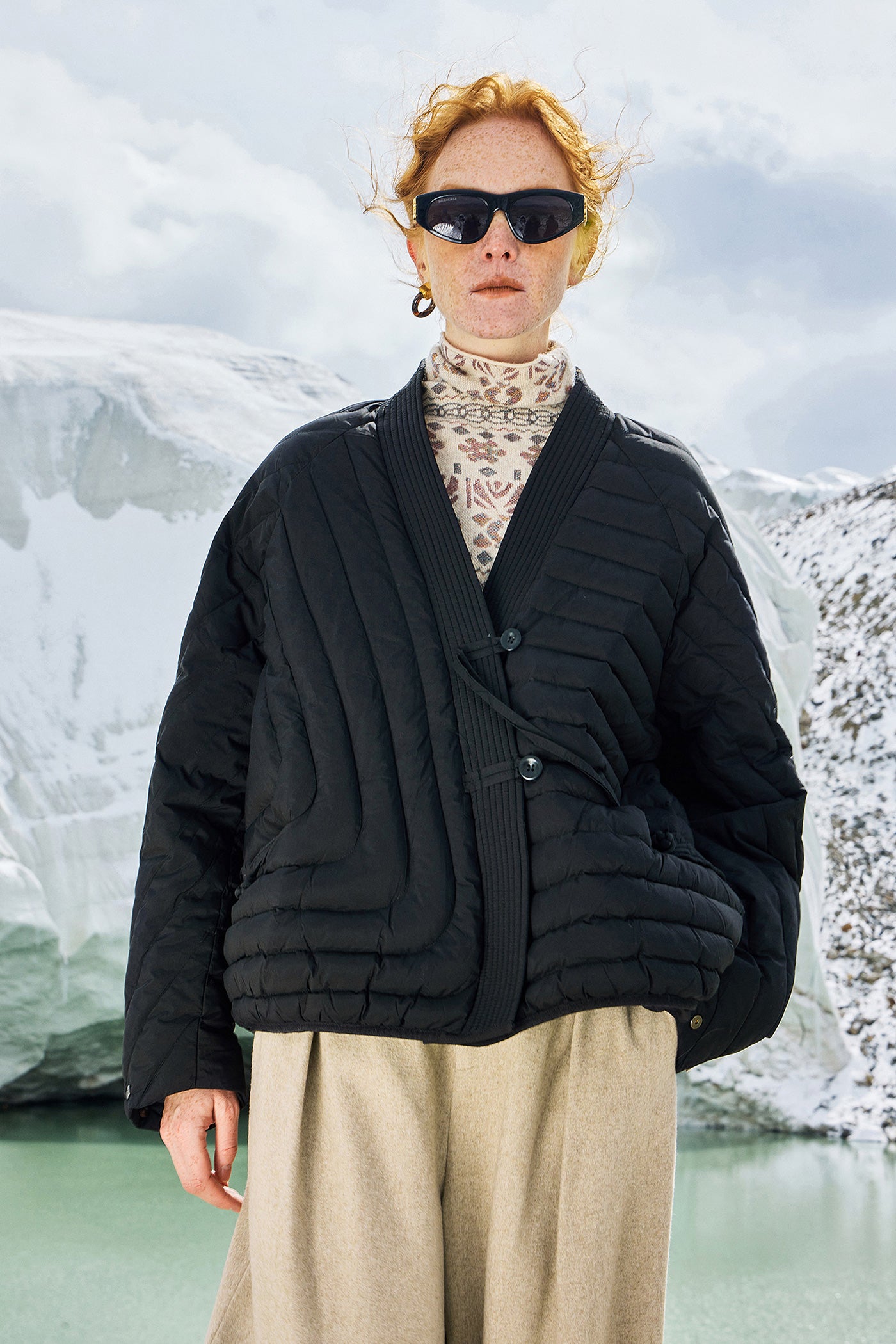 KAMILAN Women's Short Down Jacket – 2025 Winter Collection, Loose Fit White Duck Down Puffer Coat