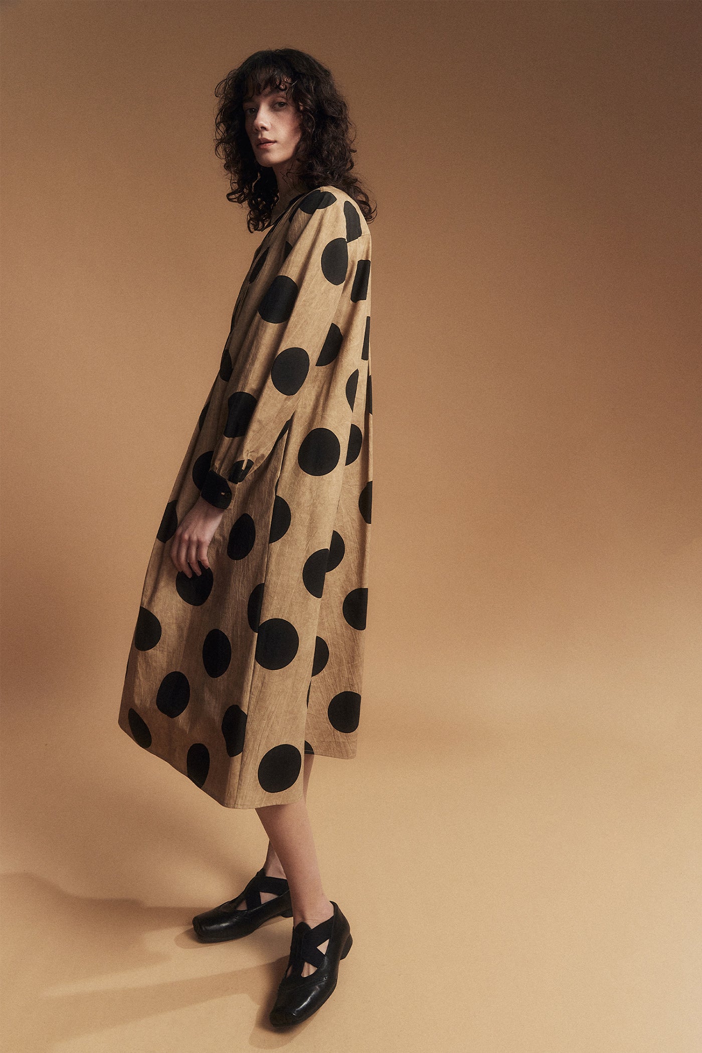KAMILAN Polka Dot Print Patchwork Shirt Dress for Women – Long Sleeve Midi Dress with Unique Design