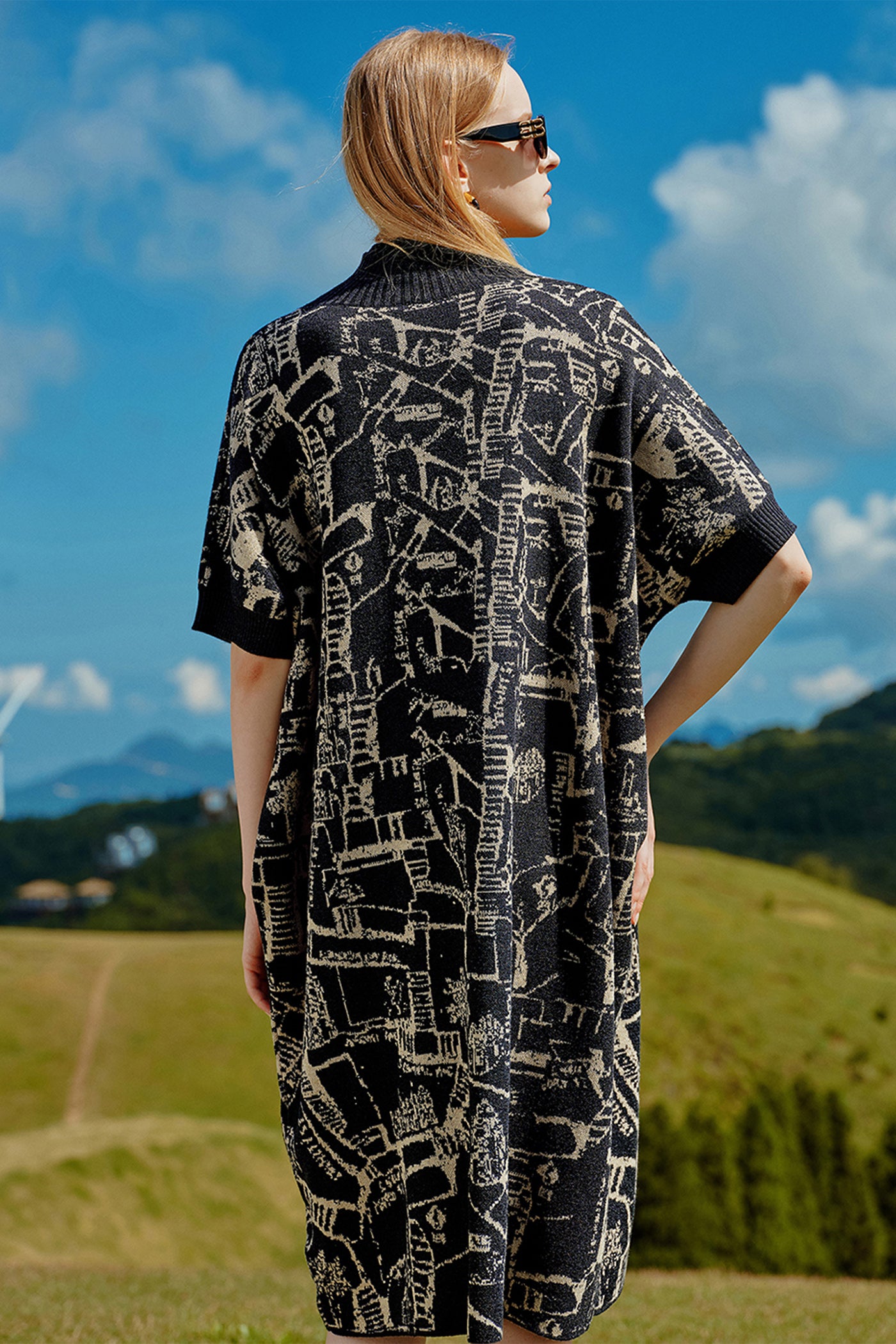 KAMILAN Women's Knit Midi Dress – 2025 Autumn/Winter New Loose-Fit Printed Short-Sleeve Sweater Dress