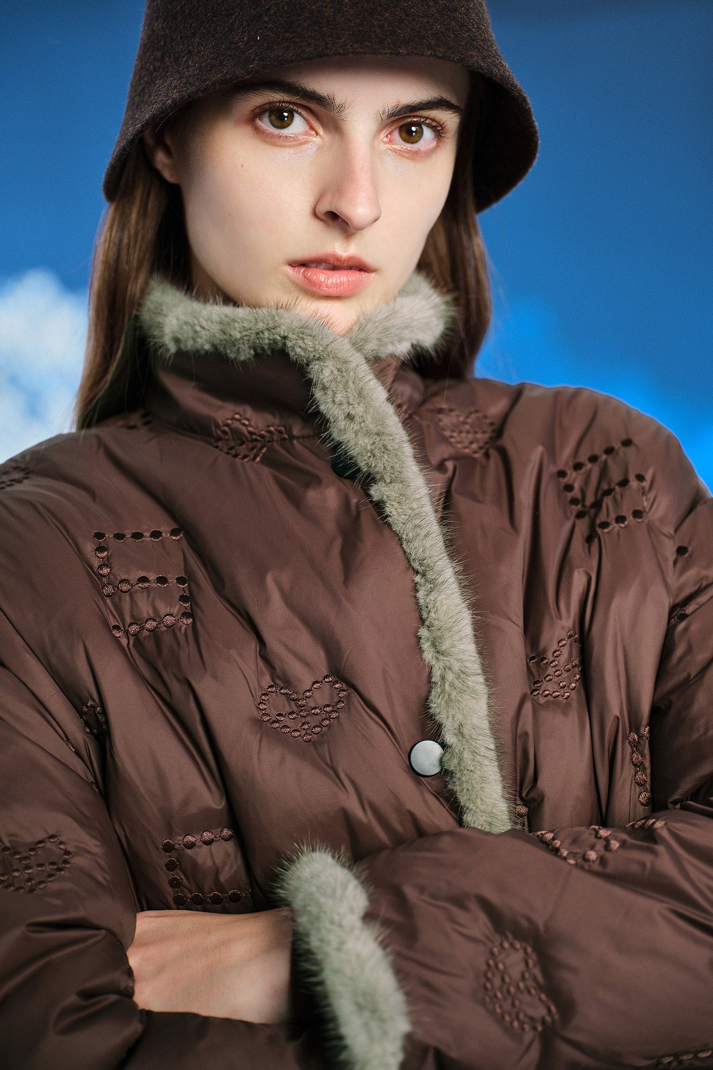KAMILAN Women's Mink Fur Collar Down Jacket – 2025 Winter Collection, Stylish High Neck White Goose Down Coat