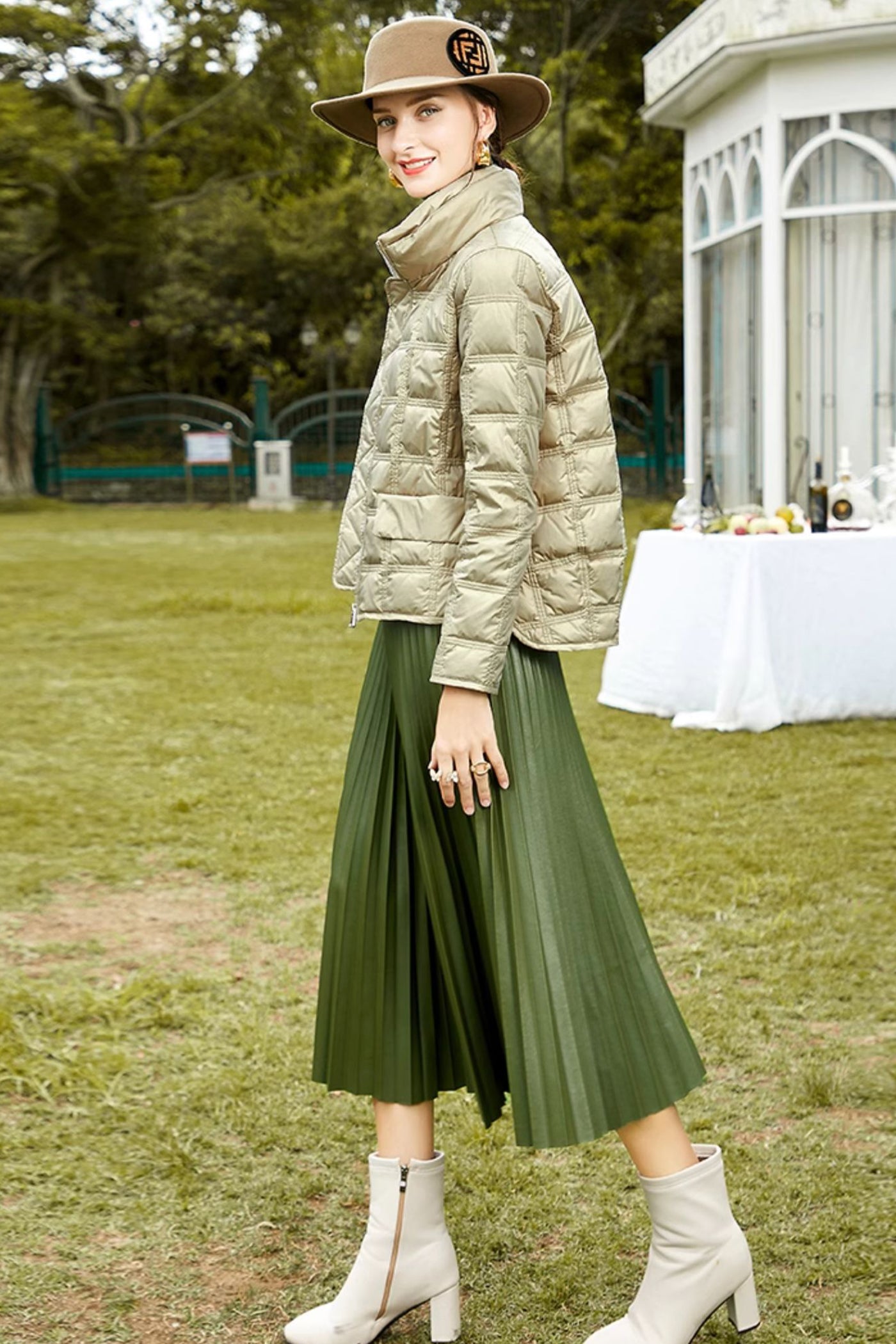 KAMILAN Premium Lightweight Down Jacket Fall/Winter Collection Elegant Fashion Outerwear