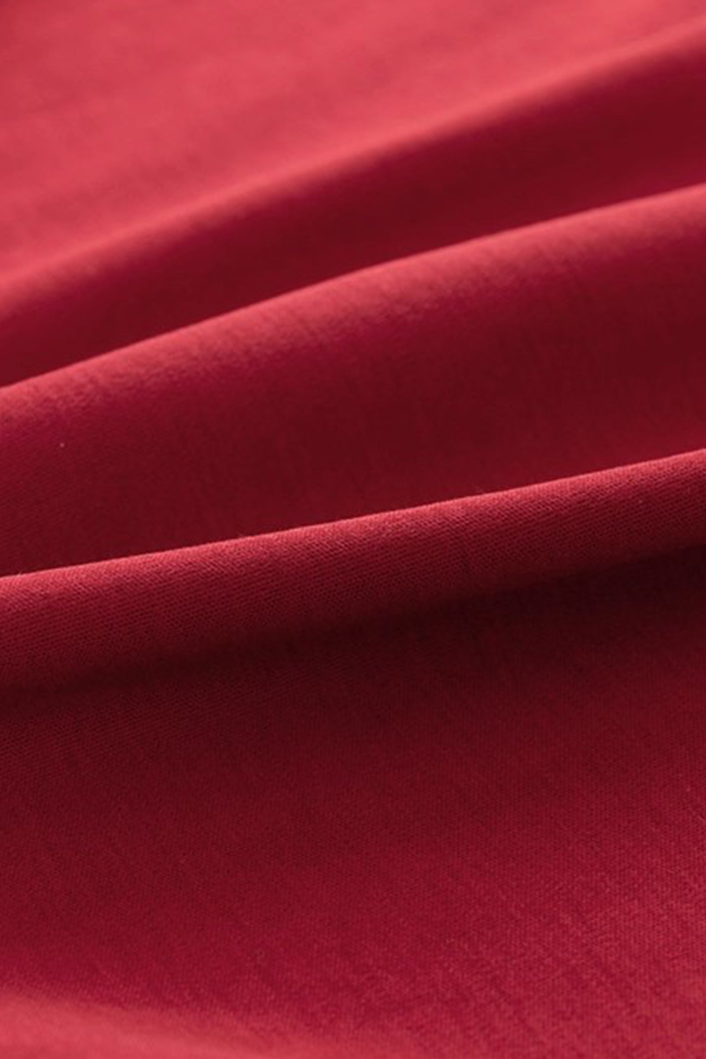 KAMILAN Red Crewneck Tee with Lace Back