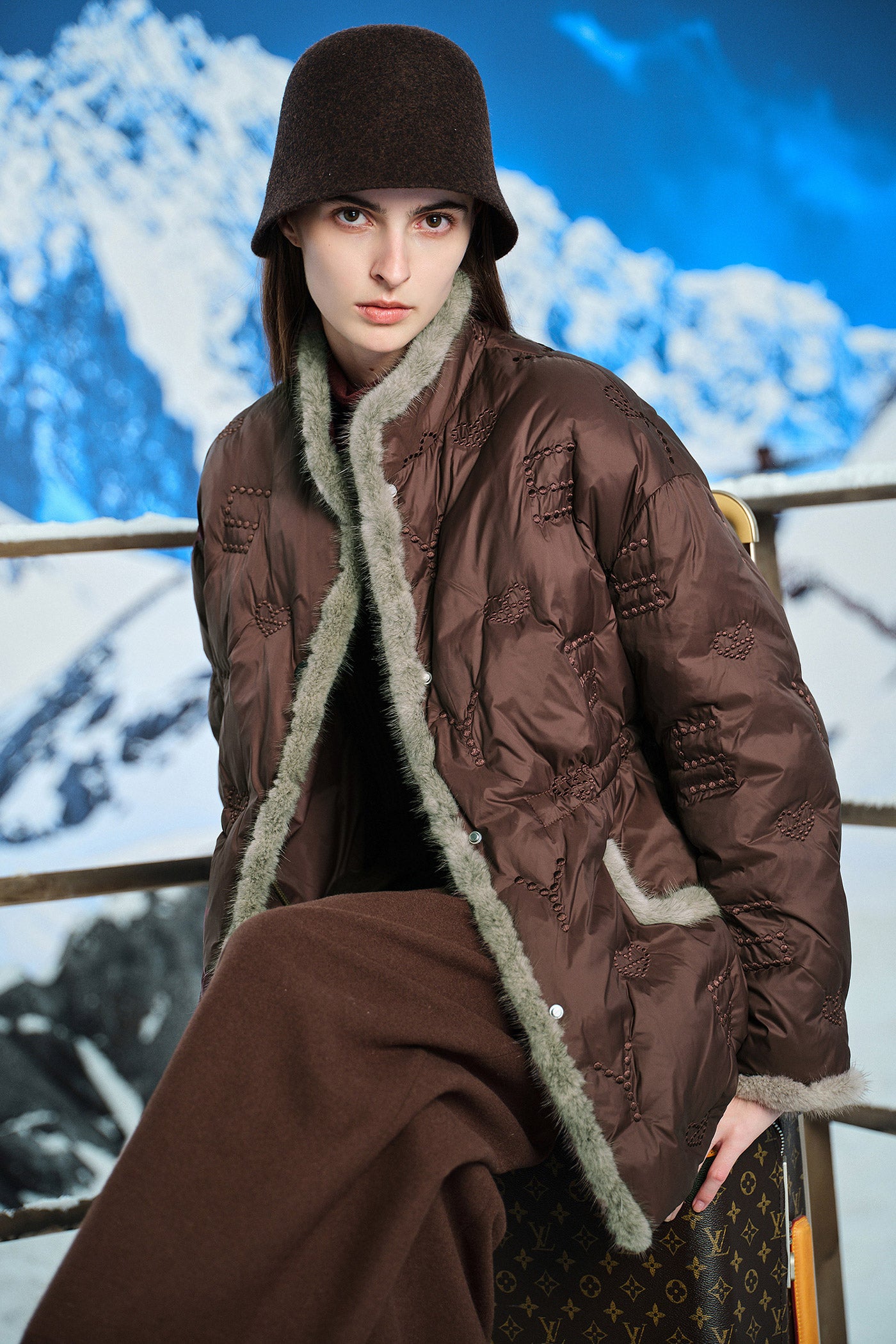 KAMILAN Women's Mink Fur Collar Down Jacket – 2025 Winter Collection, Stylish High Neck White Goose Down Coat
