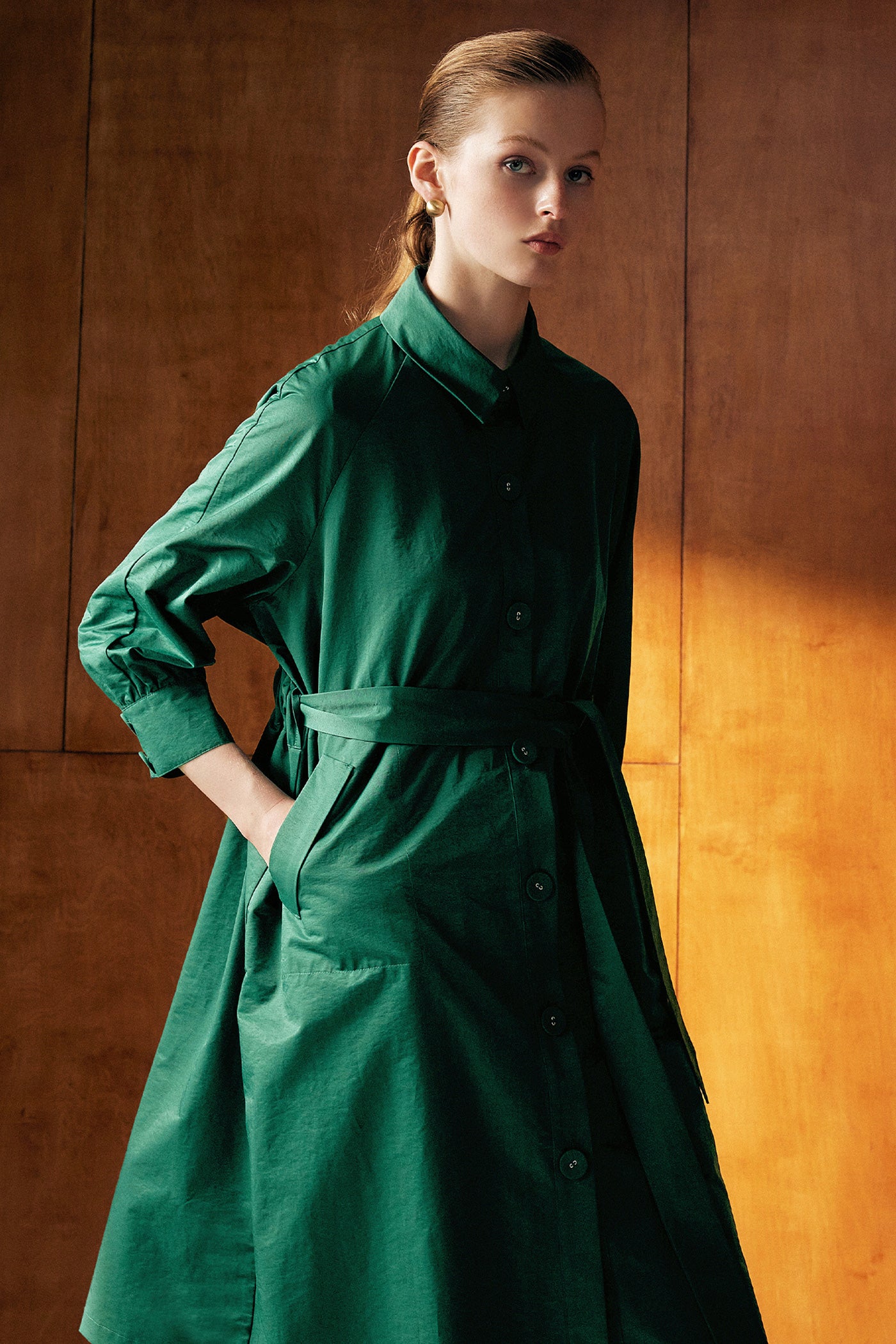 KAMILAN Structured A-Line Trench Coat in  Sculptural Silhouette for Autumn Grace