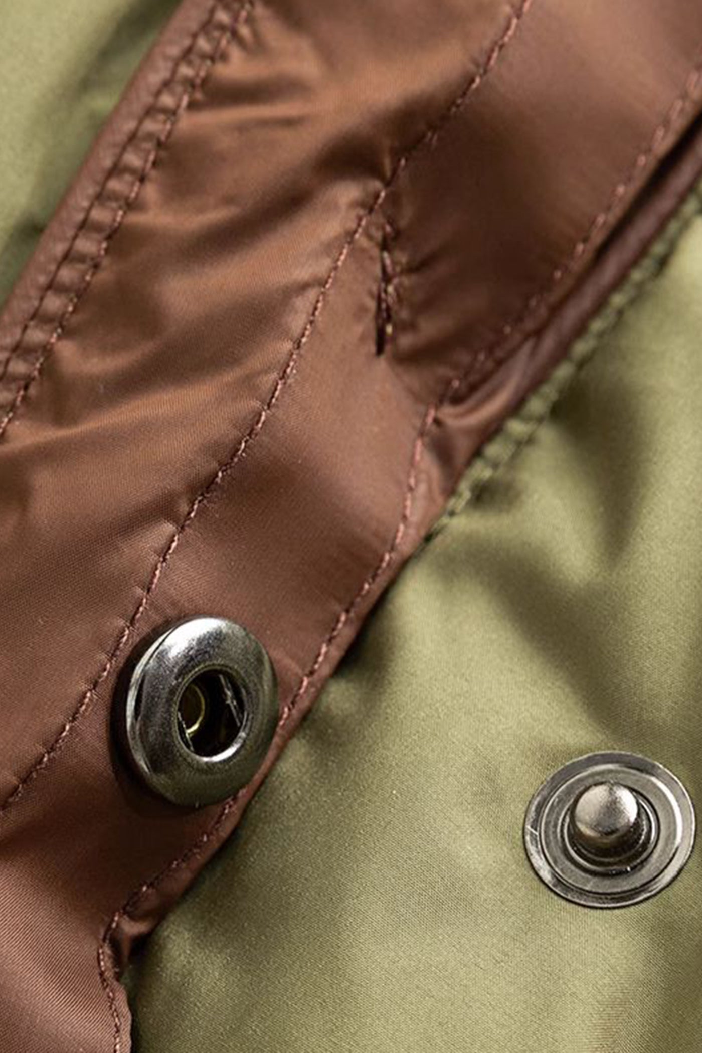 KAMILAN Quilted Mid-Length Down Coat in Sculptural Form