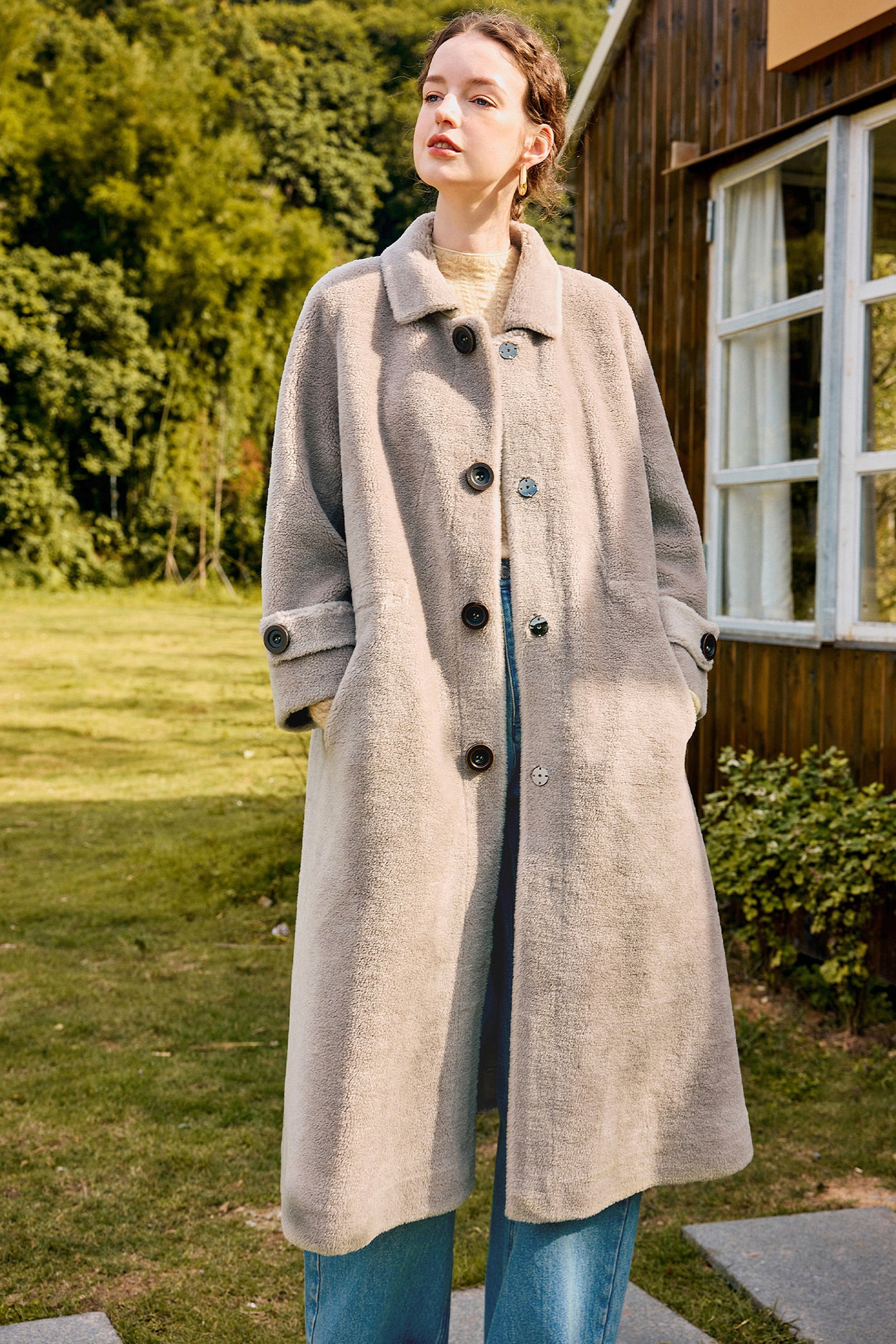 KAMILAN Wool-Blend Long Coat for Autumn/Winter in a Sculpted Silhouette
