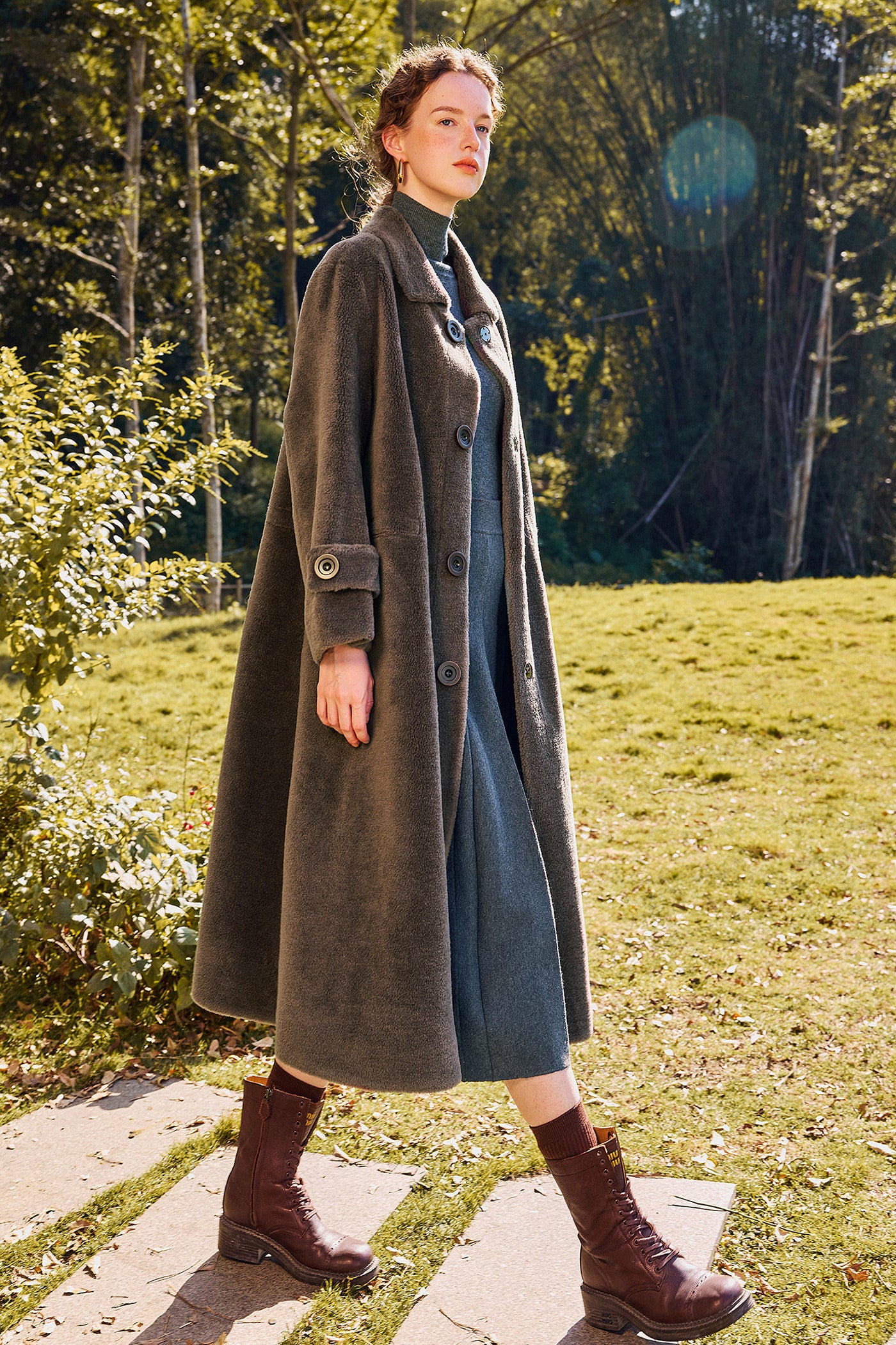 KAMILAN Wool-Blend Long Coat for Autumn/Winter in a Sculpted Silhouette