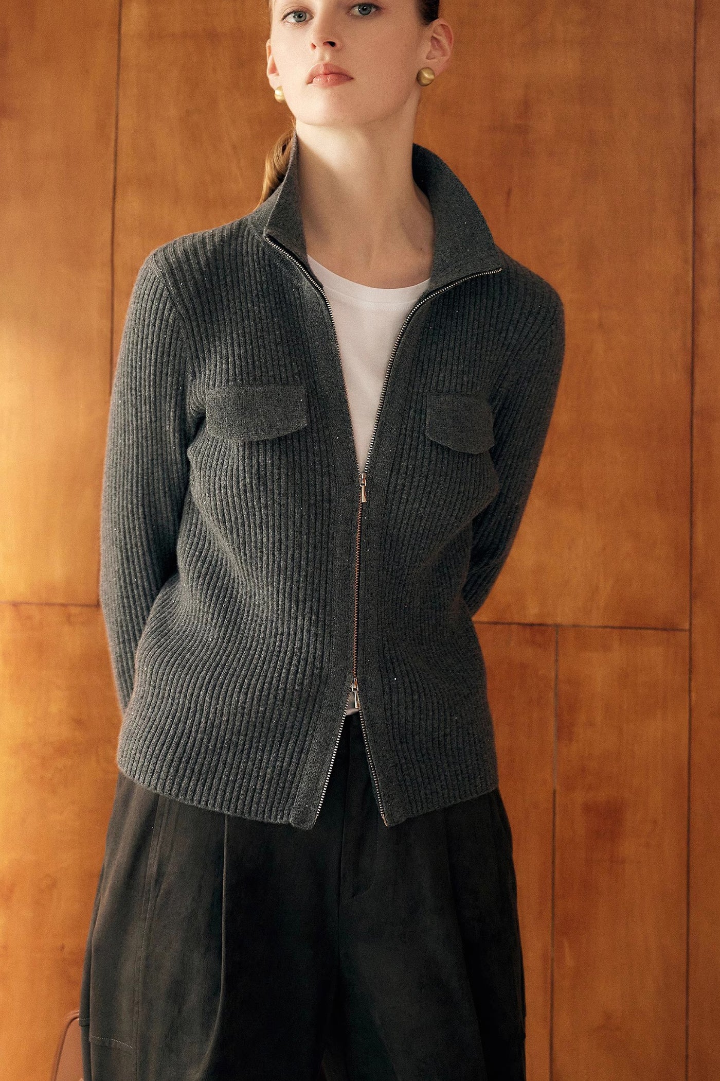 KAMILAN Zip-Front Ribbed Knit Cardigan with Stand Collar