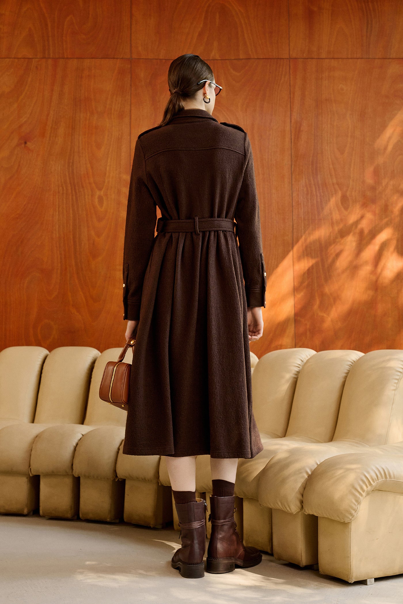 KAMILAN French-Inspired Wool Midi Dress with Cinched Waist