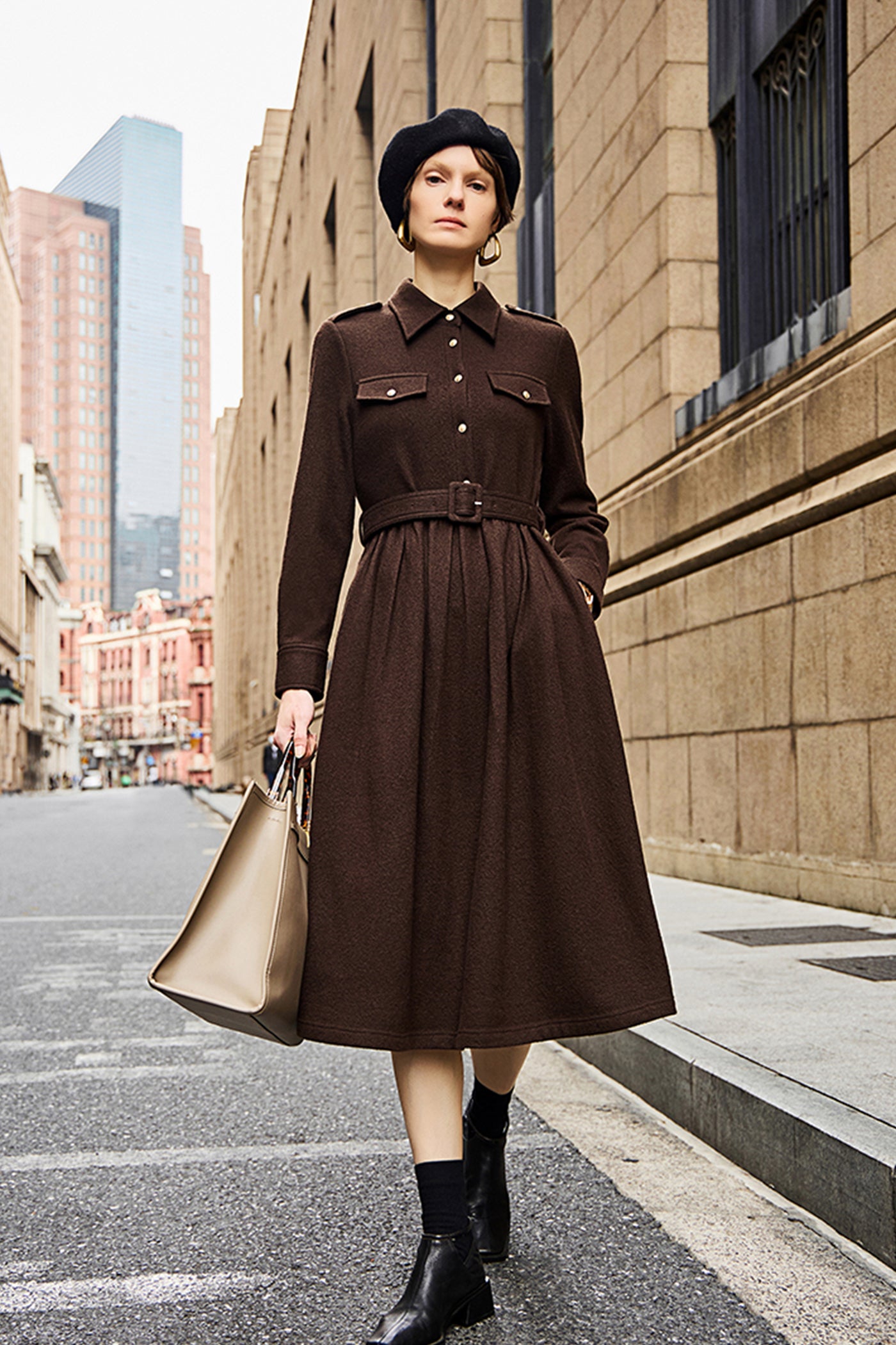 KAMILAN French-Inspired Wool Midi Dress with Cinched Waist