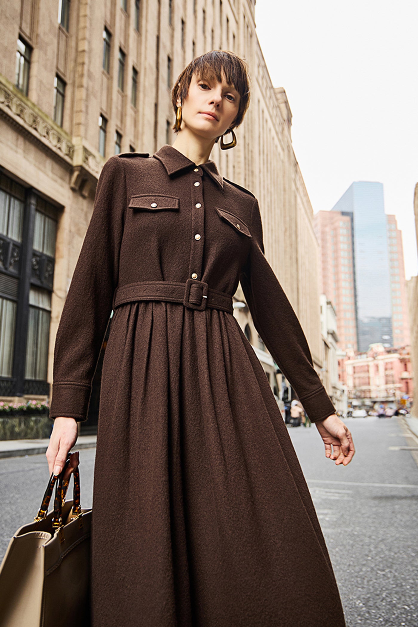 KAMILAN French-Inspired Wool Midi Dress with Cinched Waist