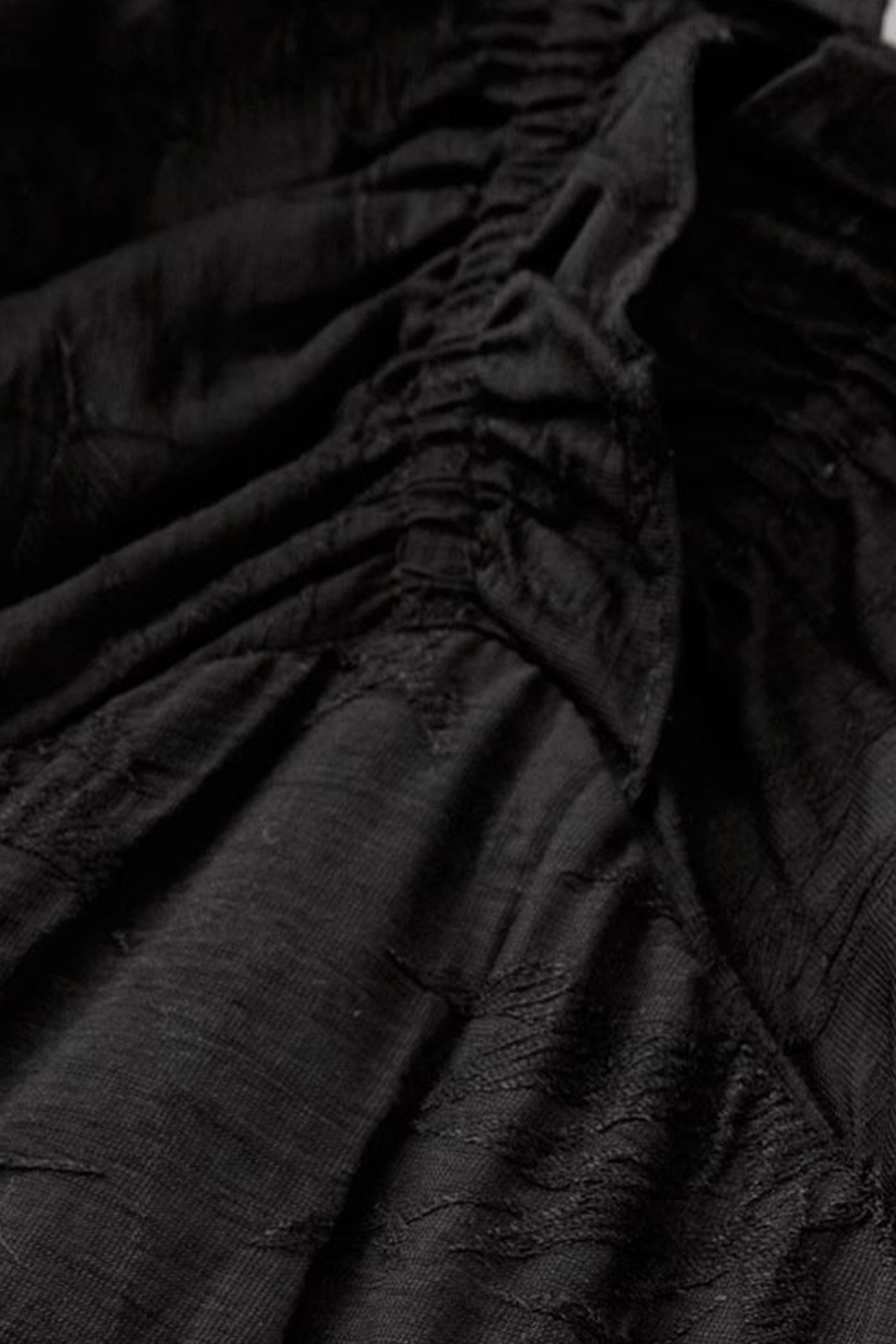 KAMILAN Slim-Fit Black Puff Sleeve Dress