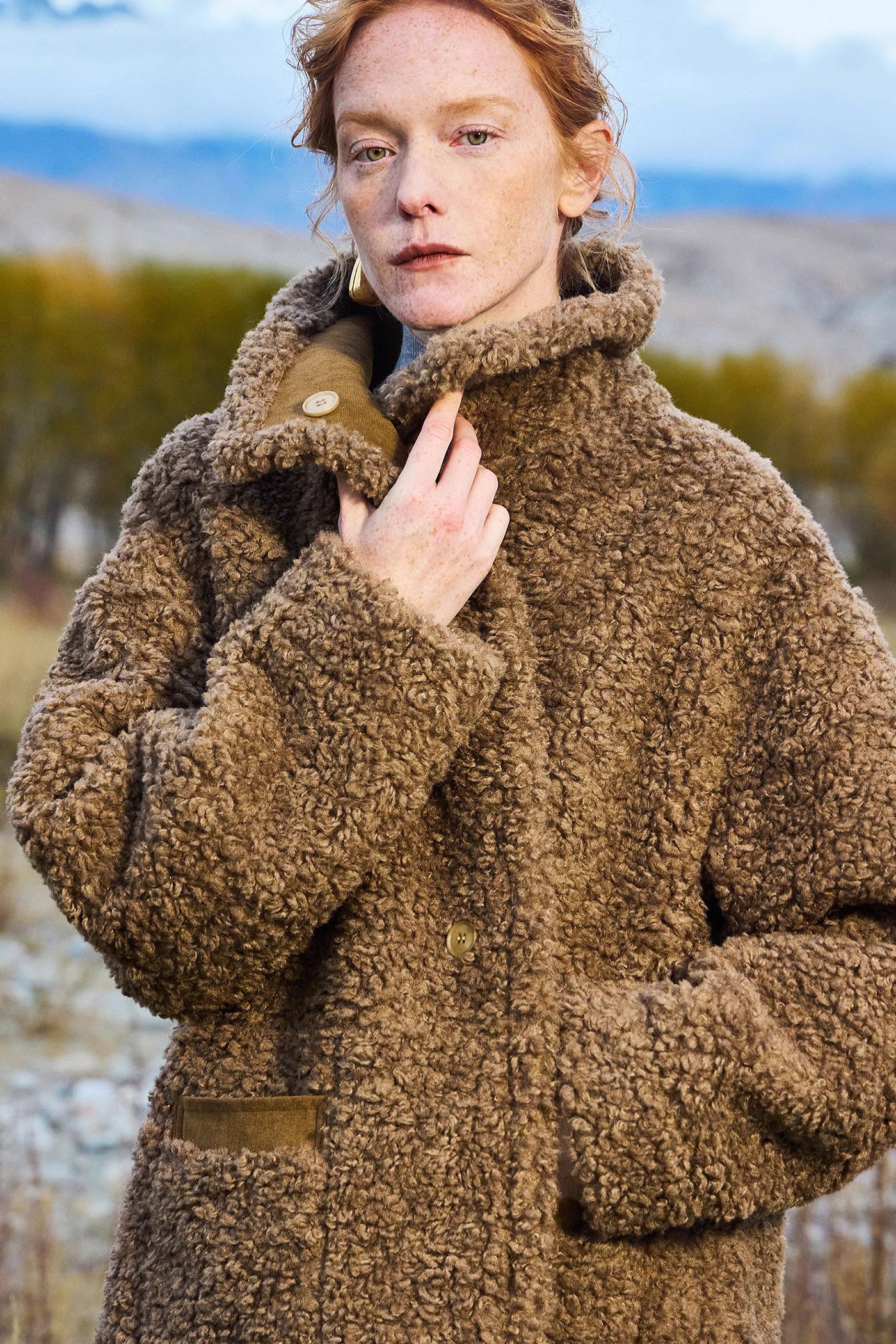 KAMILAN Shearling-Trimmed Wool Jacket with Structured Collar