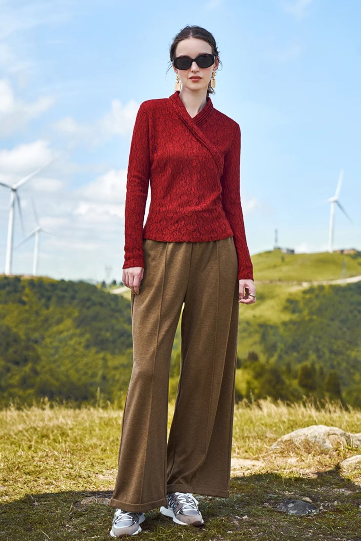 Kamilan Woolen Wide-Leg Trousers