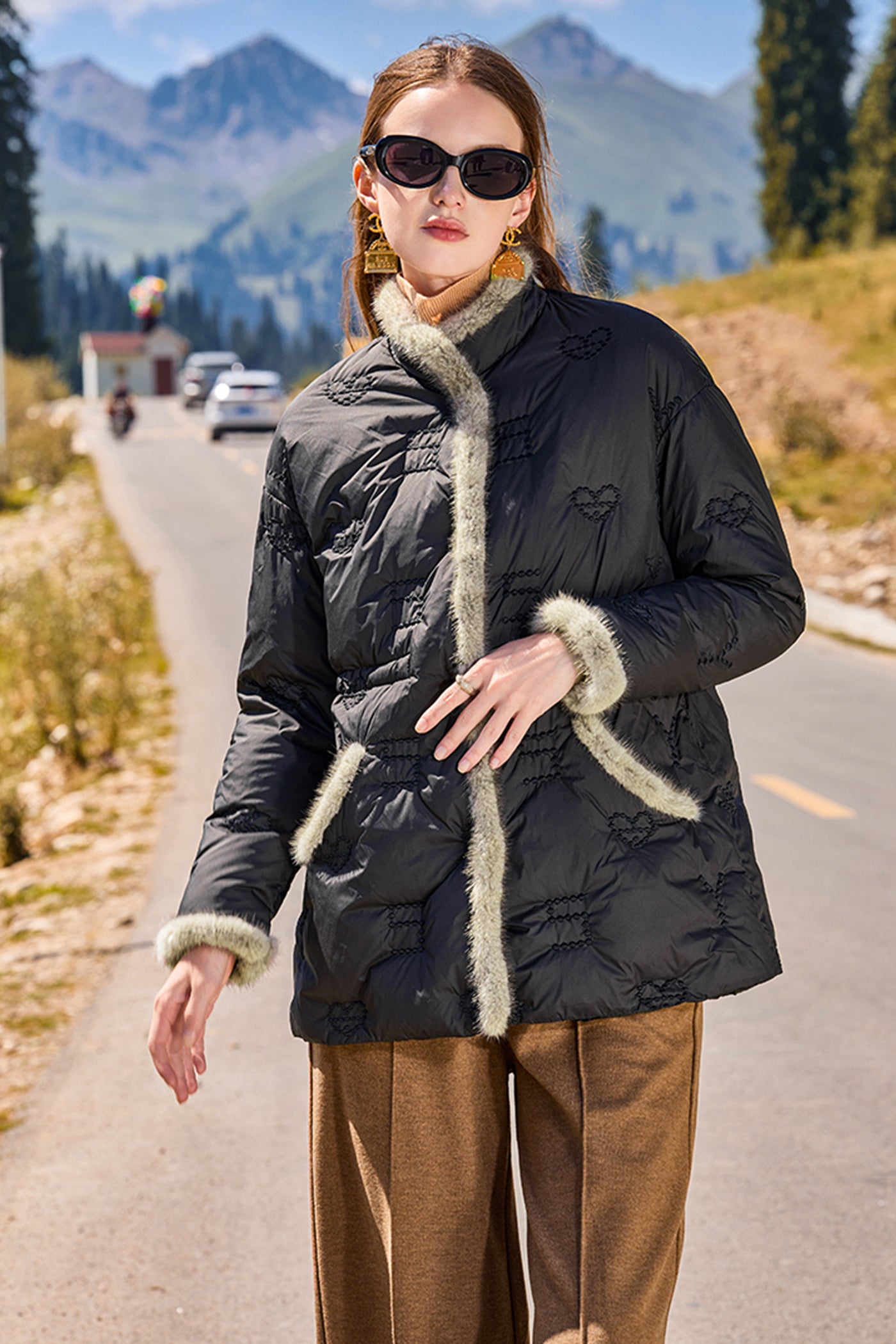 KAMILAN Women's Down Coat – 2025 Winter New White Goose Down Jacket with Mink Fur Splicing Design