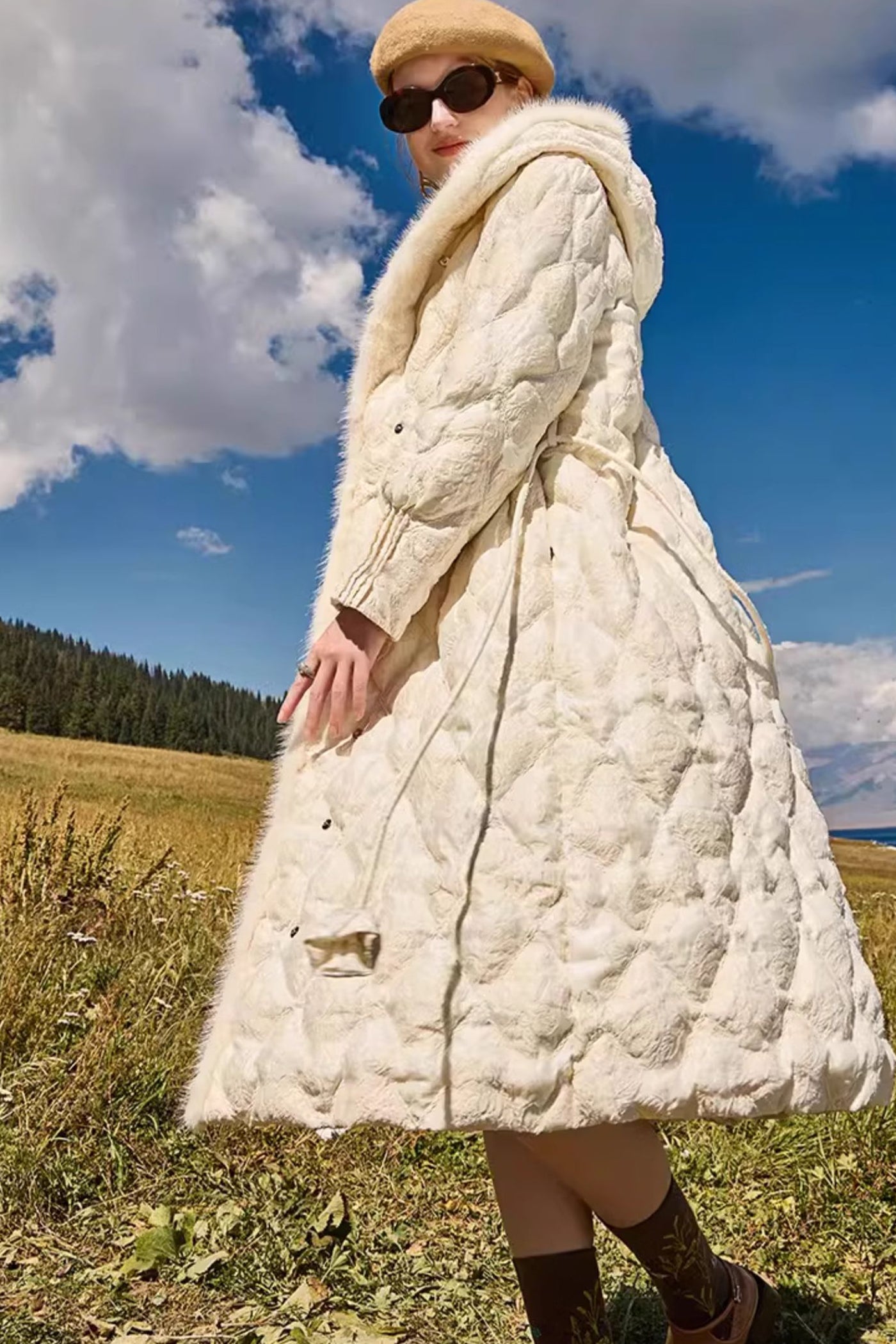 KAMILAN Women's White Goose Down Coat – 2025 Winter New Mid-Length Hooded Down Jacket with Mink Fur Splicing