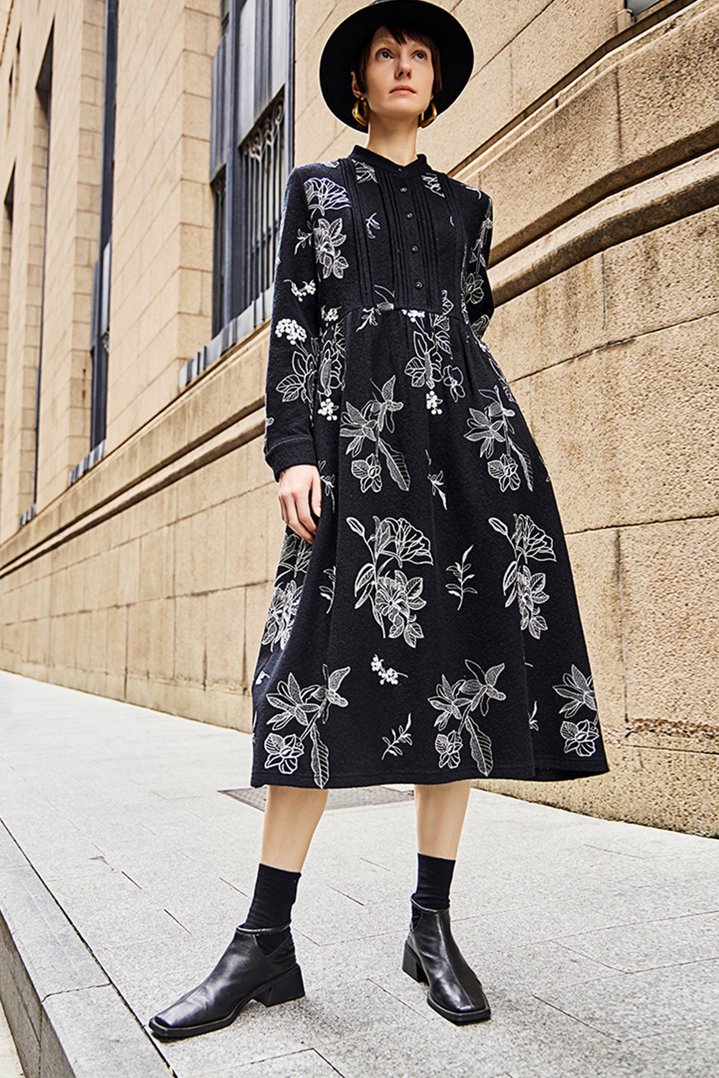 KAMILAN Women's Knitted Embroidered Dress – 2025 Autumn/Winter New High-Waist Midi Shirt Dress with Stand Collar and Long Sleeves