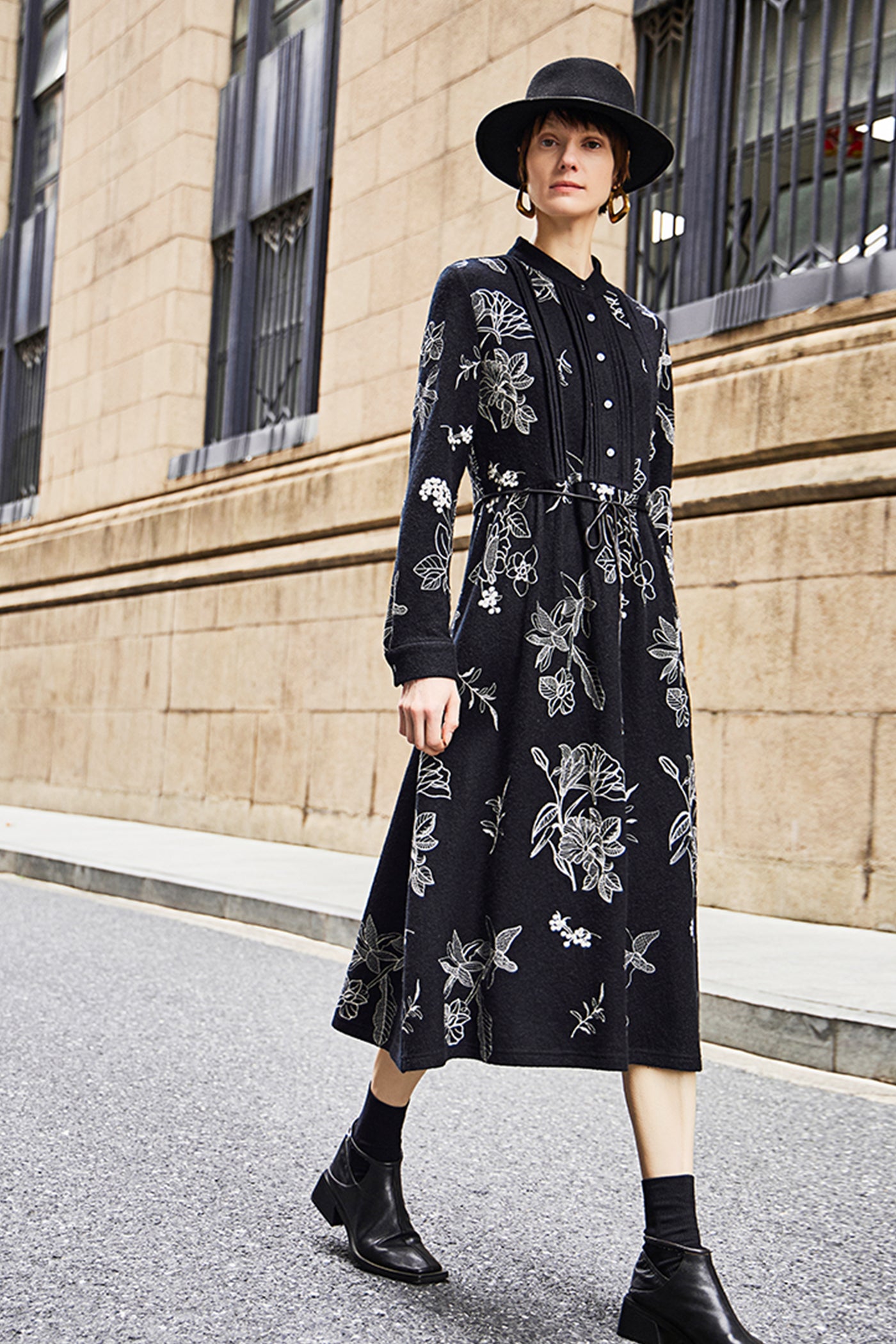 KAMILAN Women's Knitted Embroidered Dress – 2025 Autumn/Winter New High-Waist Midi Shirt Dress with Stand Collar and Long Sleeves
