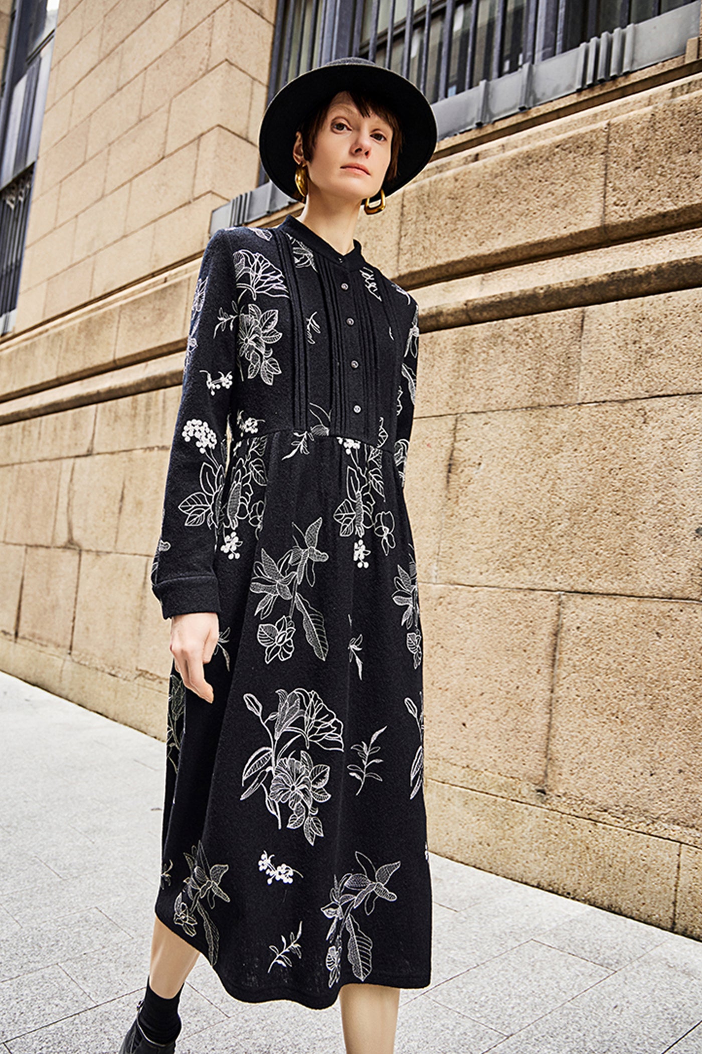 KAMILAN Women's Knitted Embroidered Dress – 2025 Autumn/Winter New High-Waist Midi Shirt Dress with Stand Collar and Long Sleeves