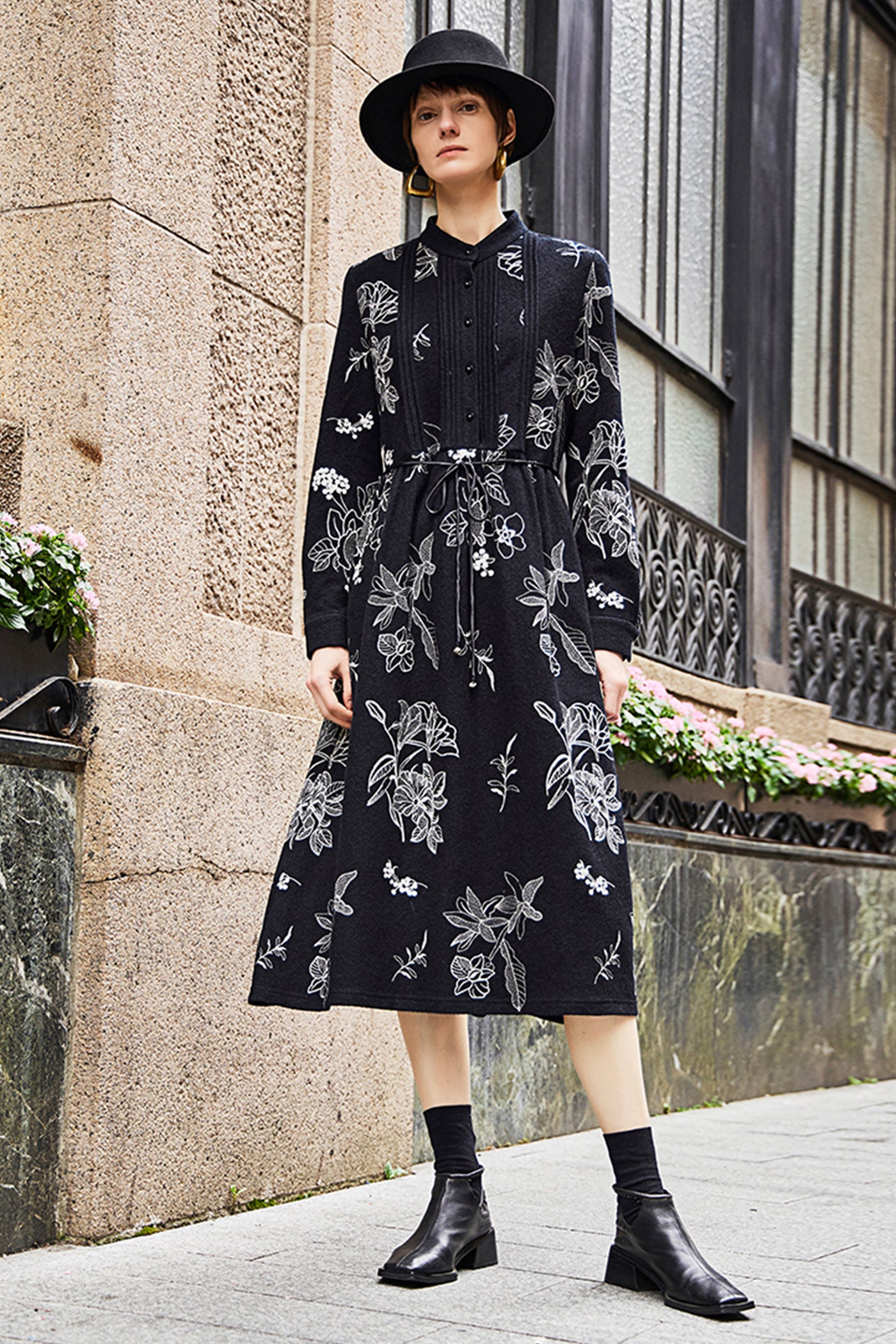 KAMILAN Women's Knitted Embroidered Dress – 2025 Autumn/Winter New High-Waist Midi Shirt Dress with Stand Collar and Long Sleeves