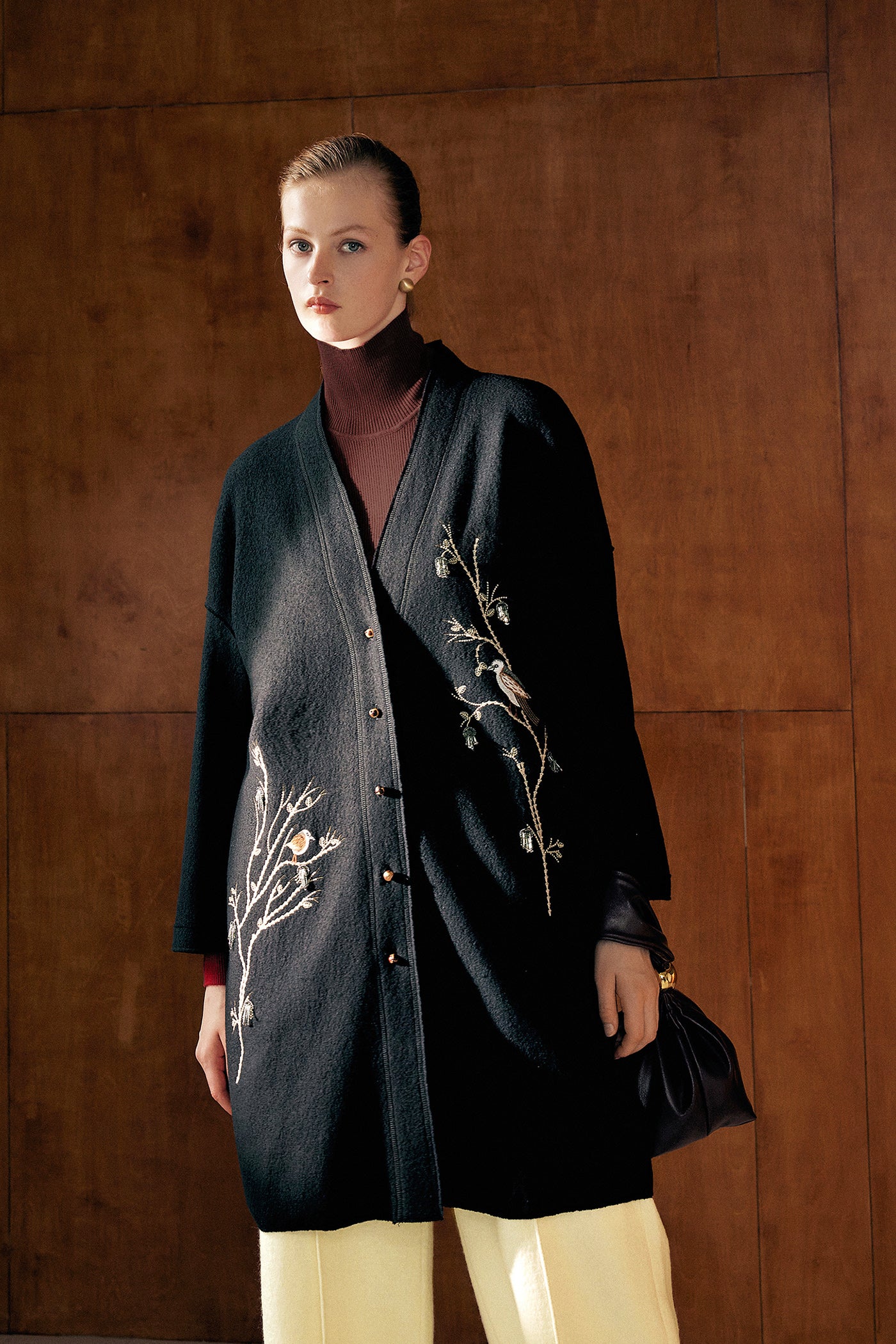 KAMILAN Women's Embroidered Wool Coat – 2025 Autumn New Elegant Mid-Length Overcoat