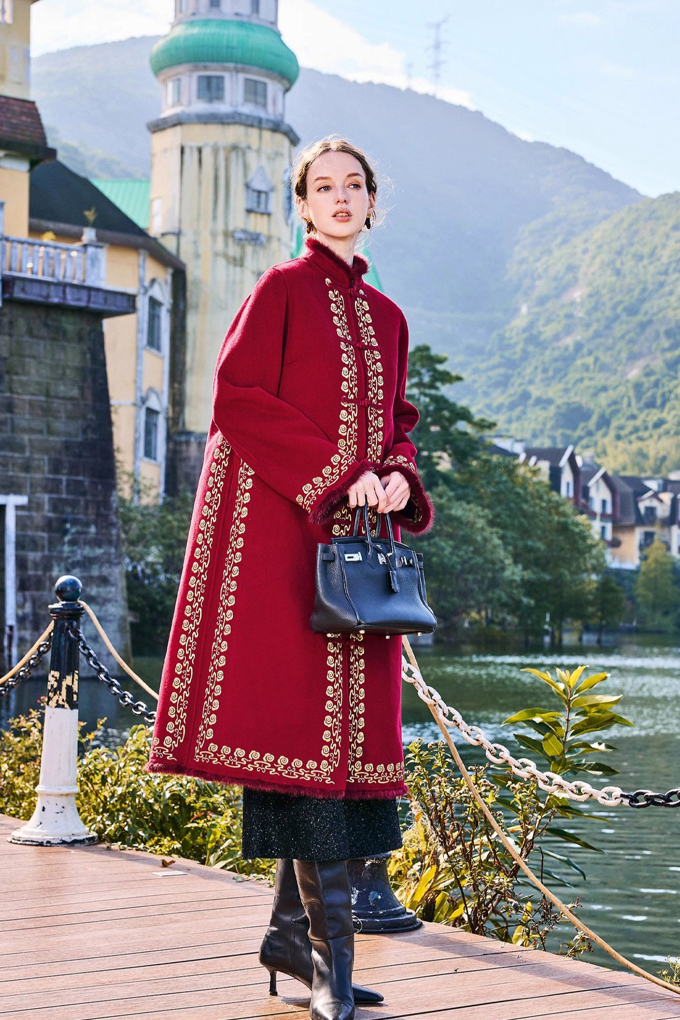KAMILAN new Chinese-style retro embroidered sheep fur coat women's new splicing mink fur coat in autumn and winter of 2024