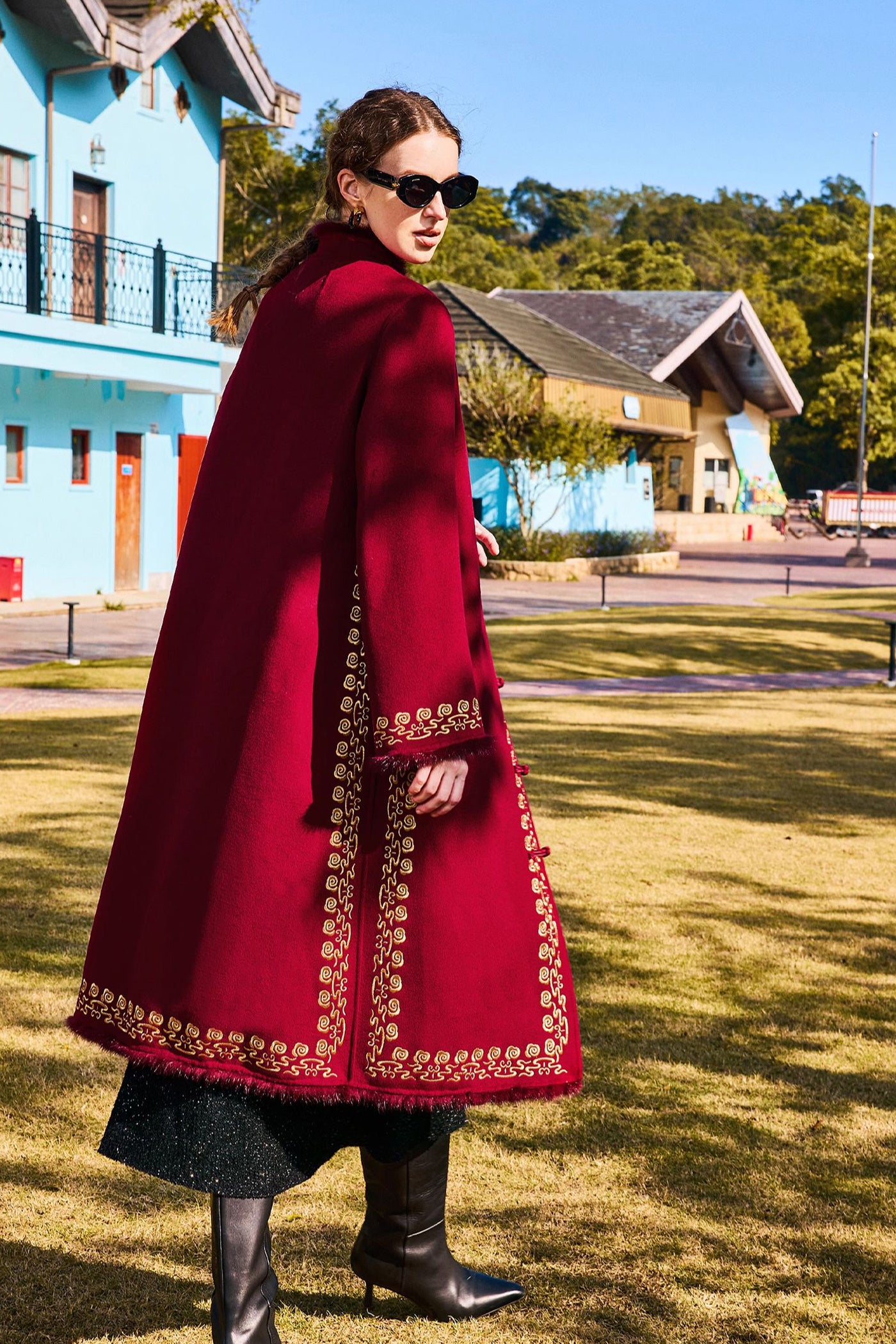 KAMILAN new Chinese-style retro embroidered sheep fur coat women's new splicing mink fur coat in autumn and winter of 2024