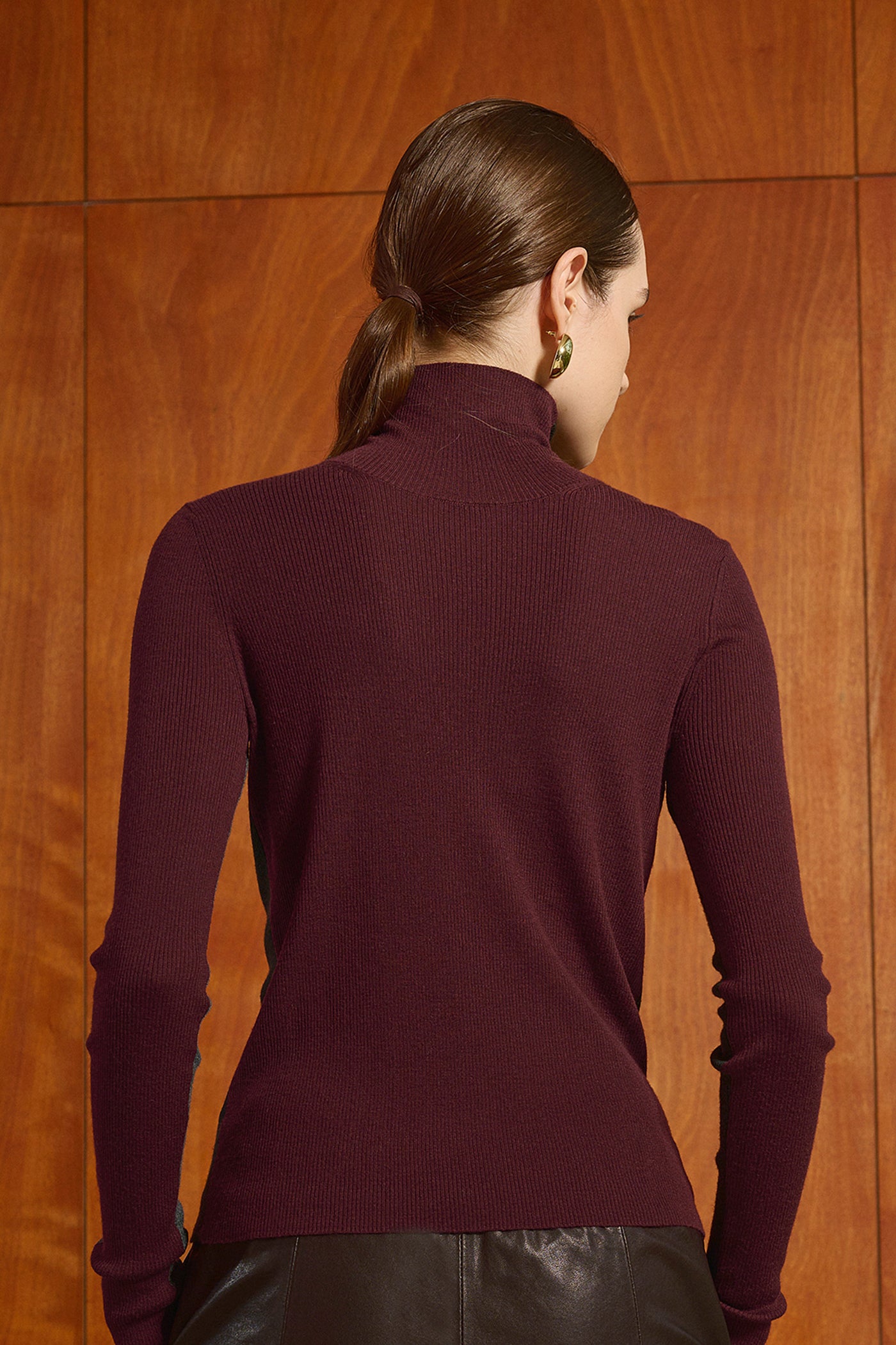 KAMILAN Elegant High-Neck Knit Sweater for Women – 2025 Fall New Arrival, Stylish Contrast-Stitching Base Layer Top