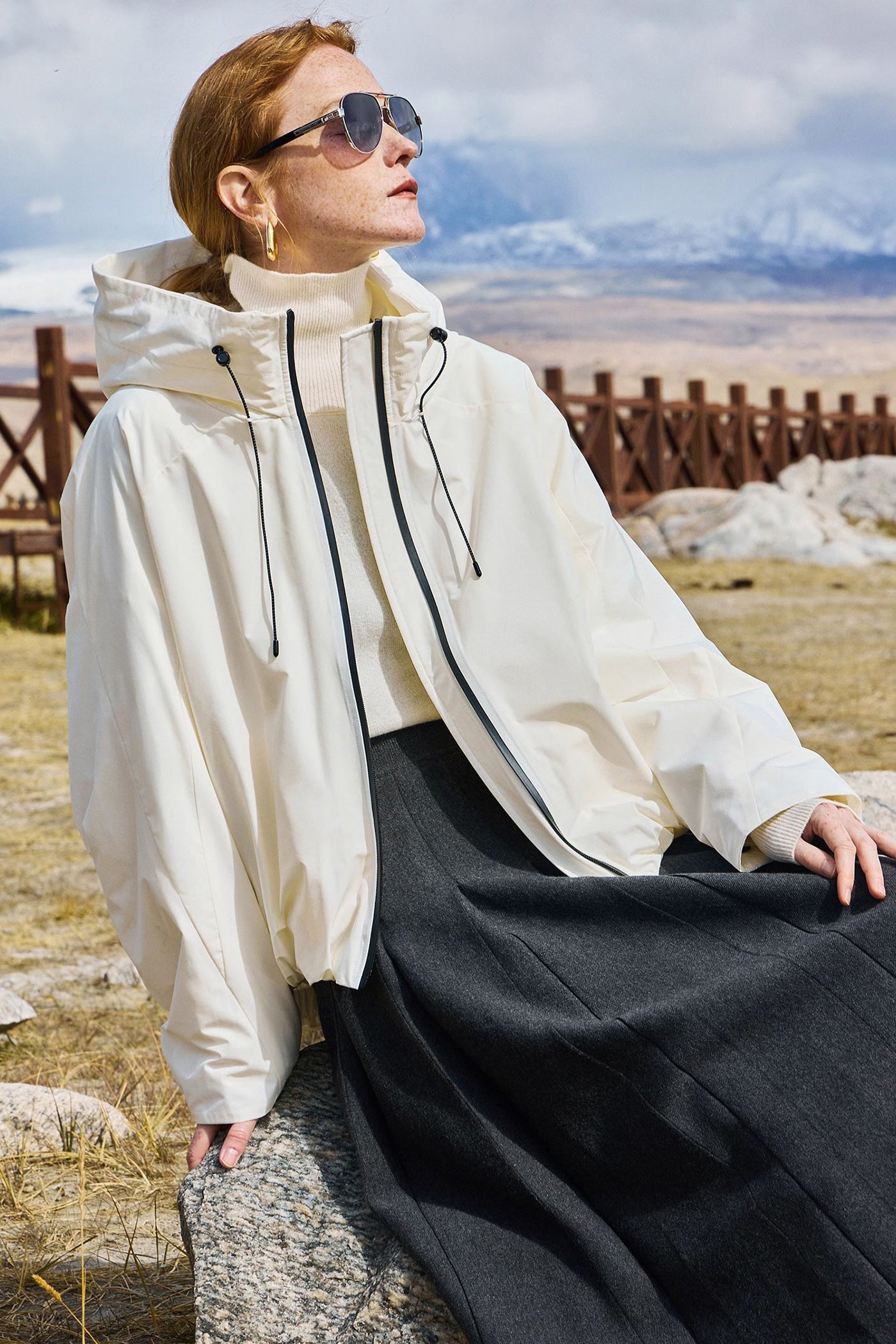 KAMILAN Women's Short Goose Down Jacket 2025 Winter Hooded Puffer Coat with White Goose Down