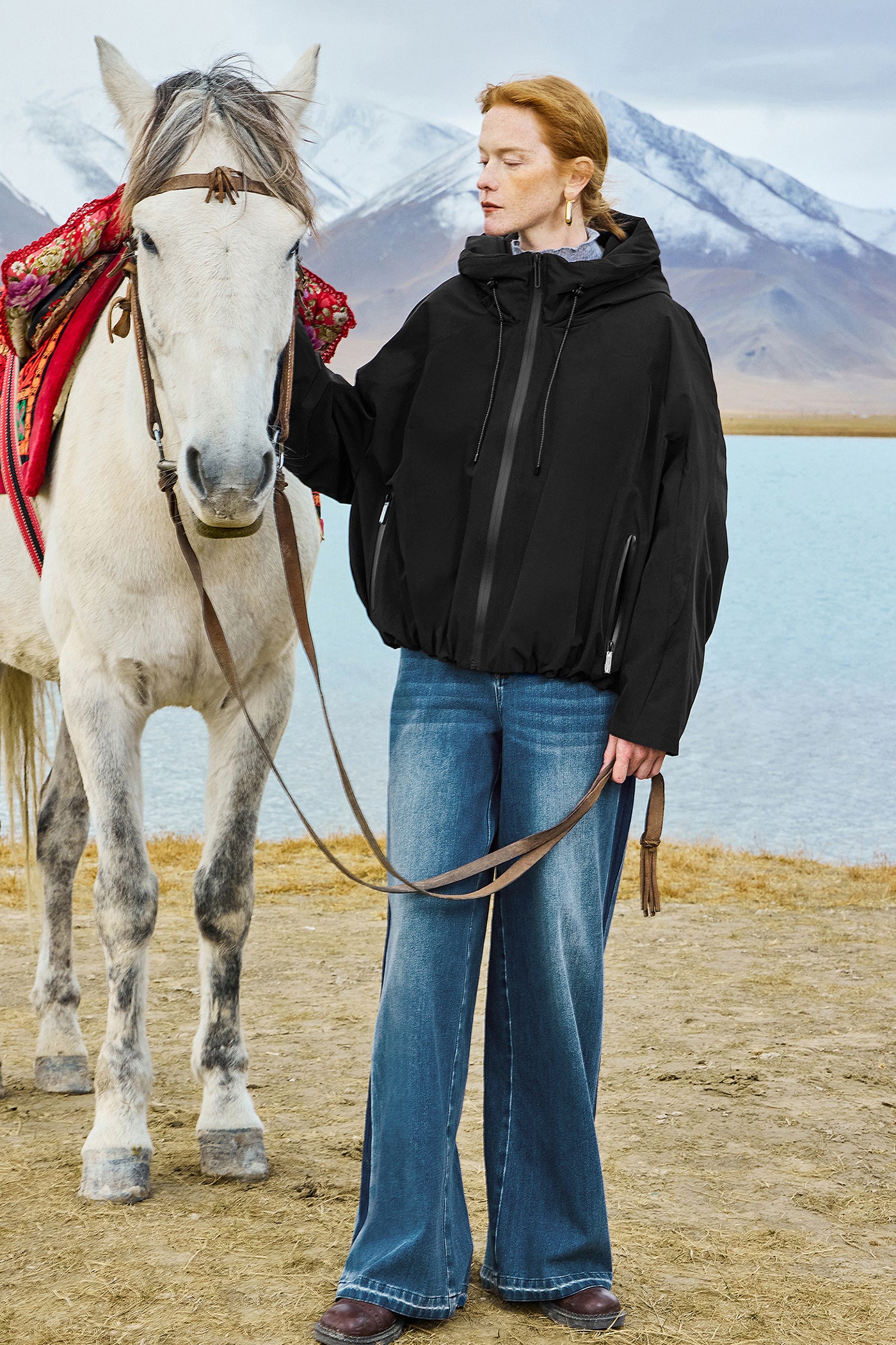 KAMILAN Women's Short Goose Down Jacket 2025 Winter Hooded Puffer Coat with White Goose Down